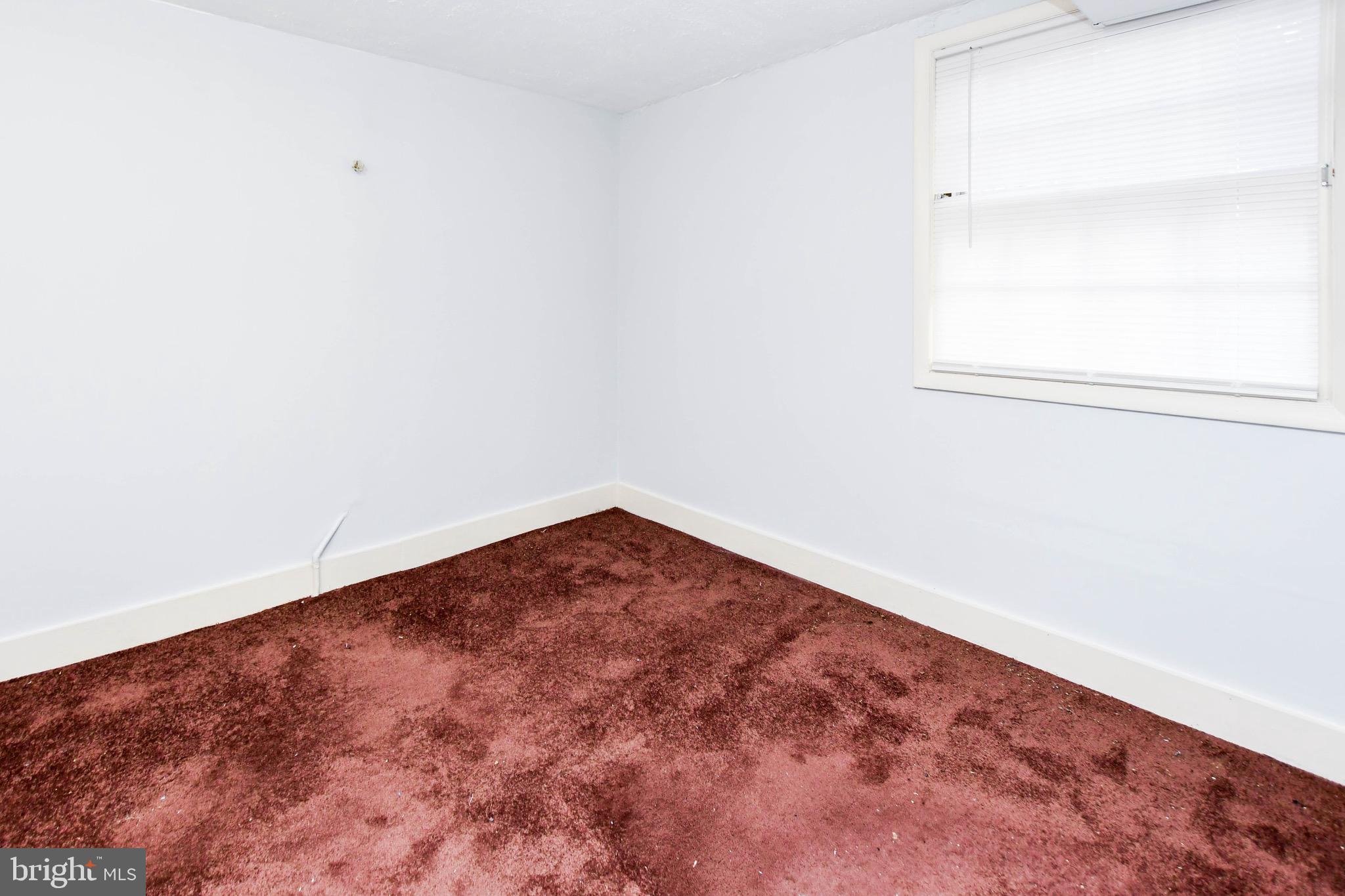 10903 EXETER COURT