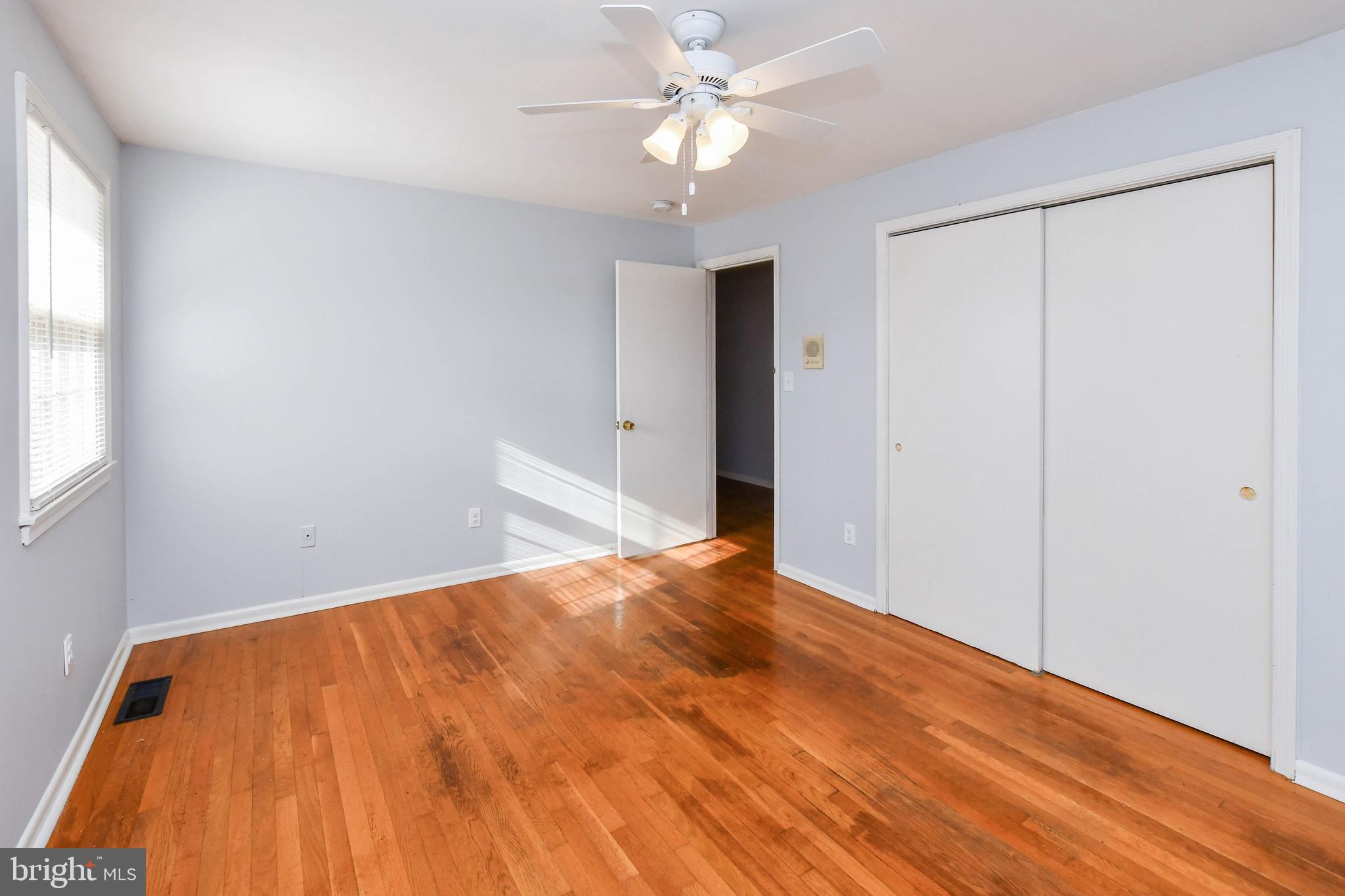 10903 EXETER COURT