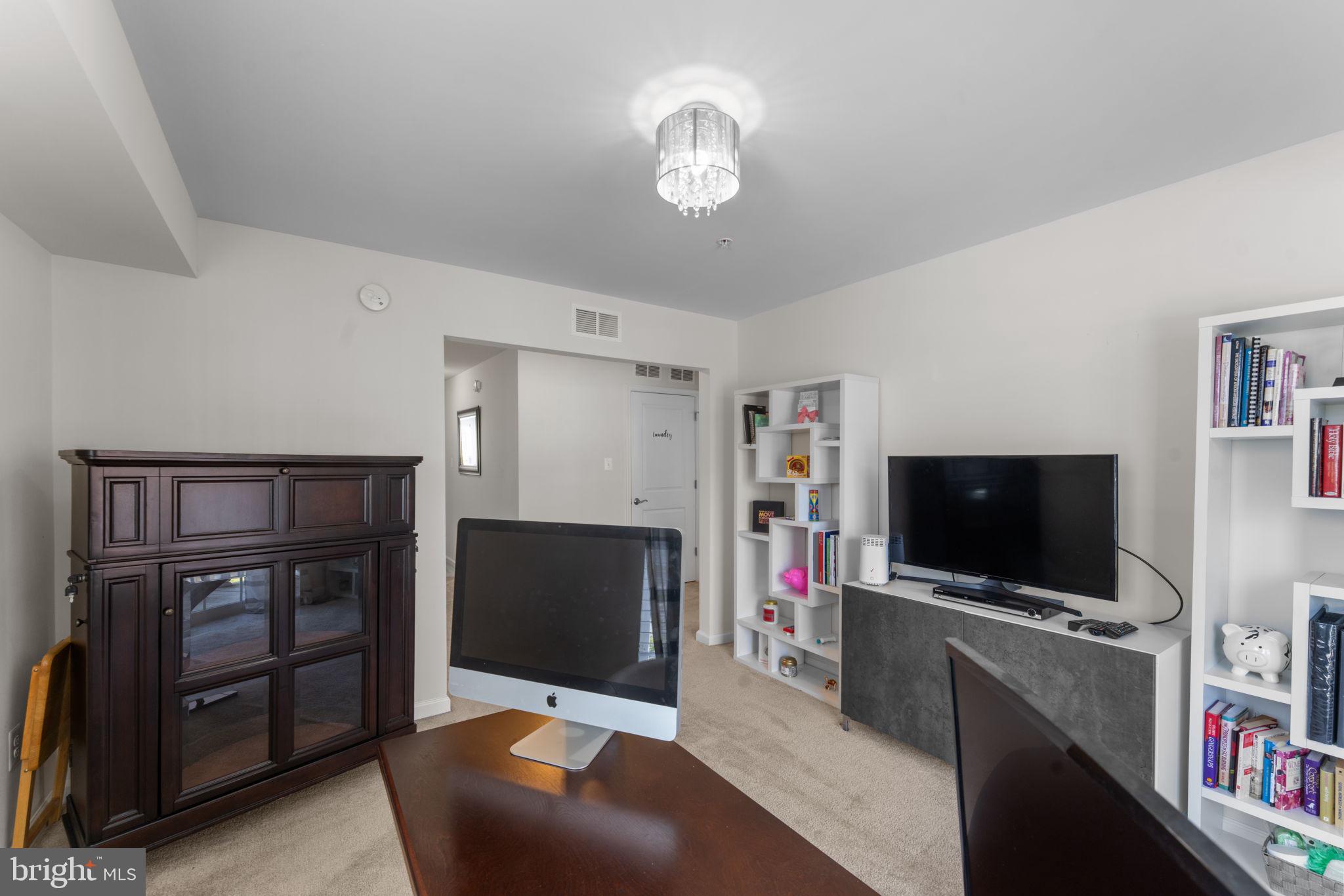 9624 TEALBRIAR DRIVE