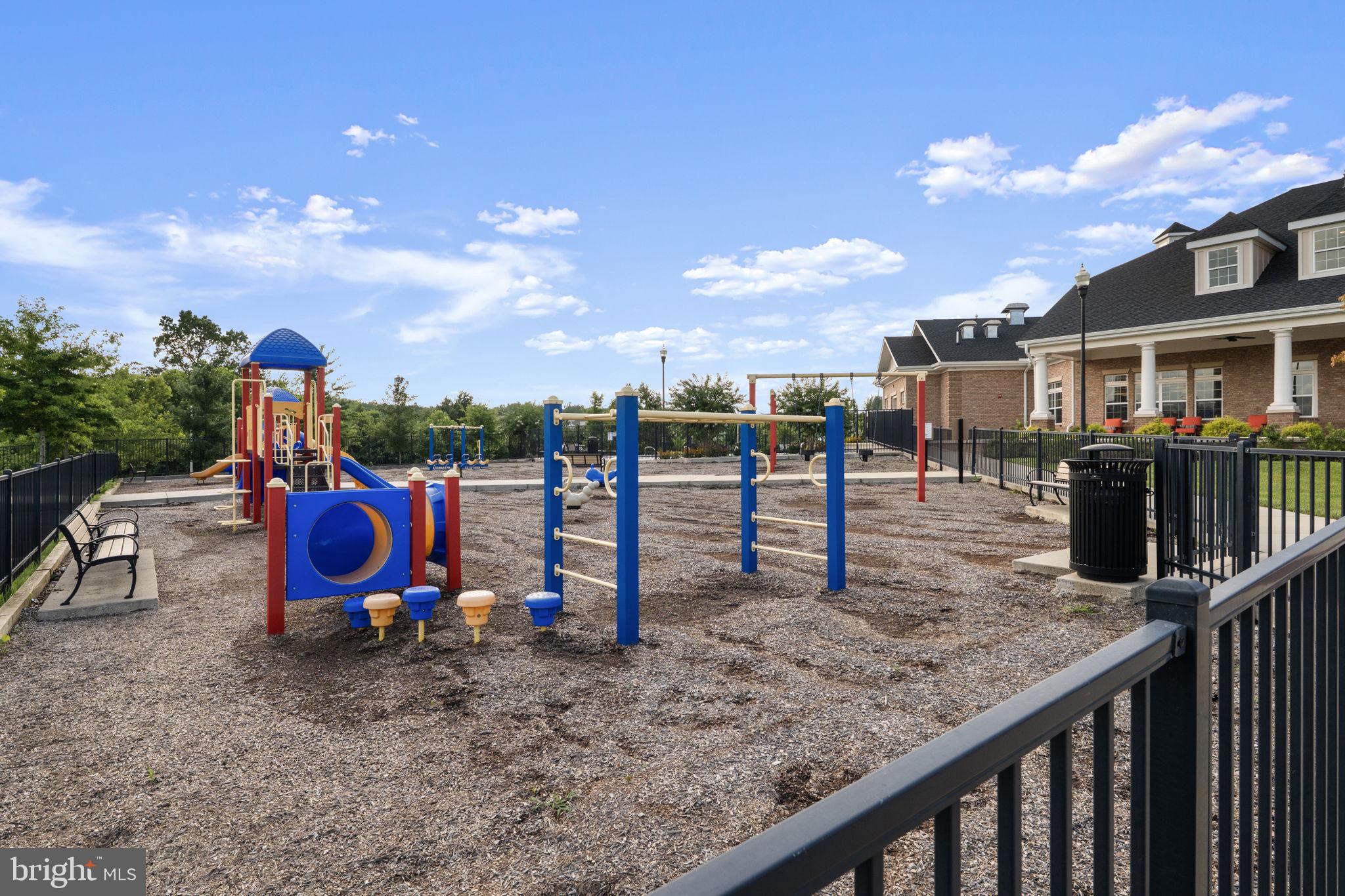 9624 TEALBRIAR DRIVE