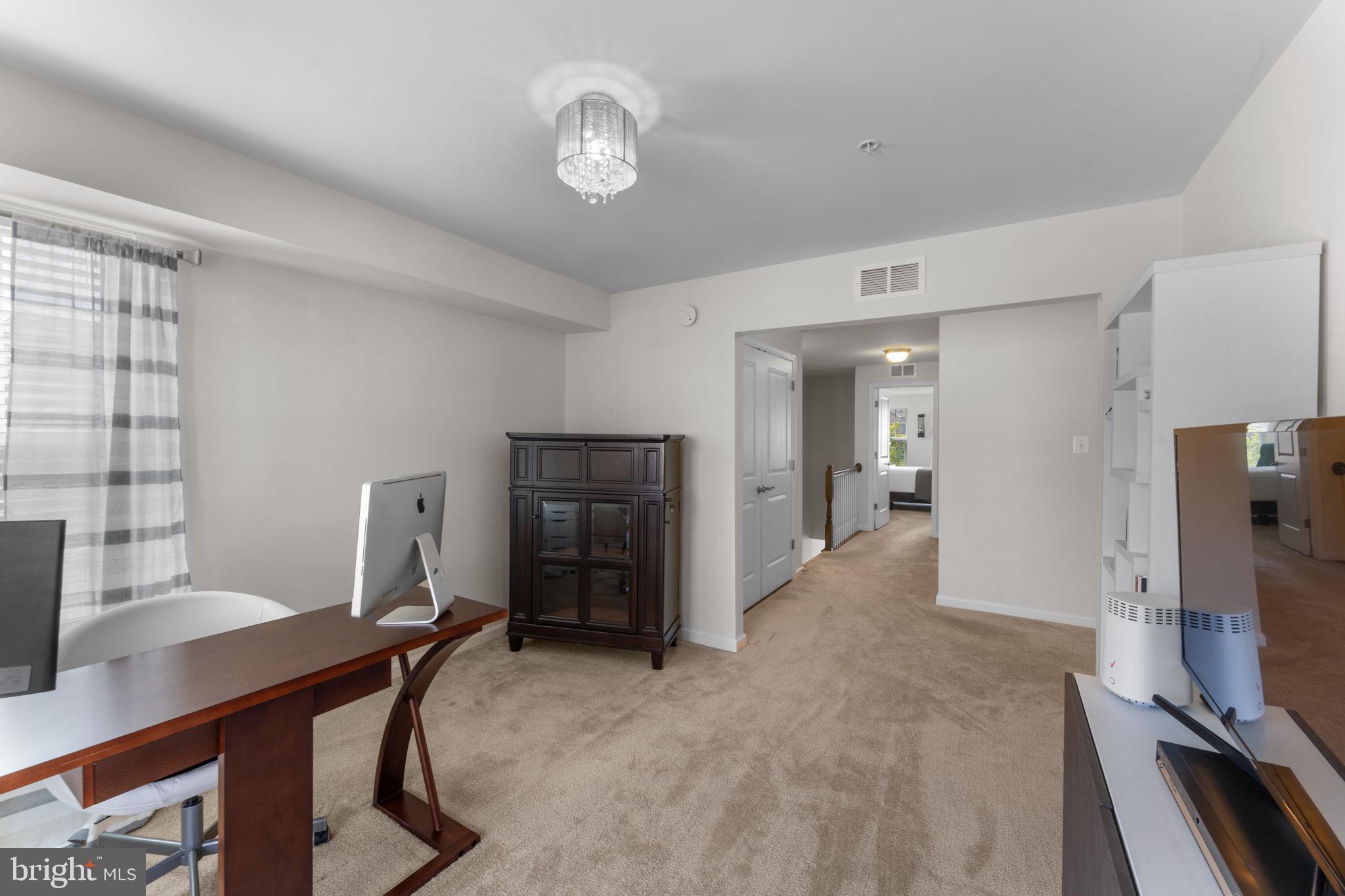 9624 TEALBRIAR DRIVE