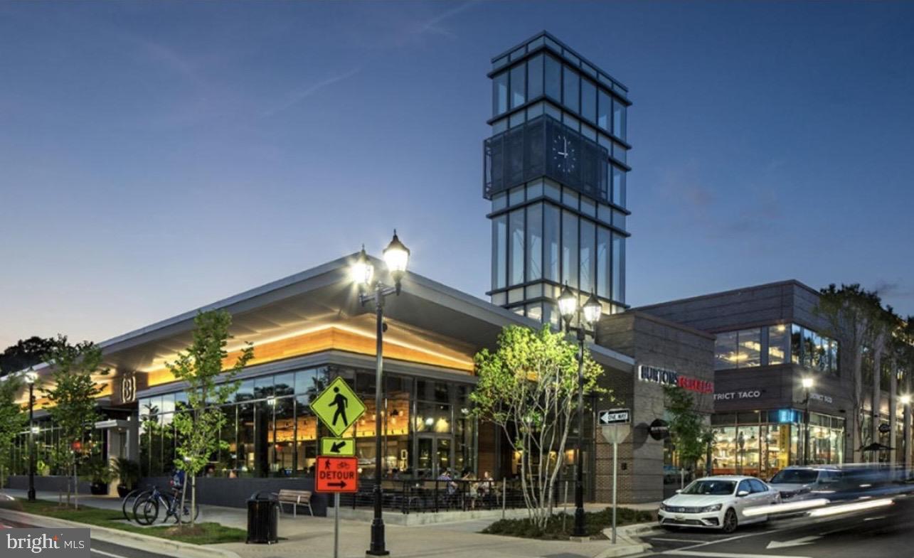 5014 SHERIDAN STREET