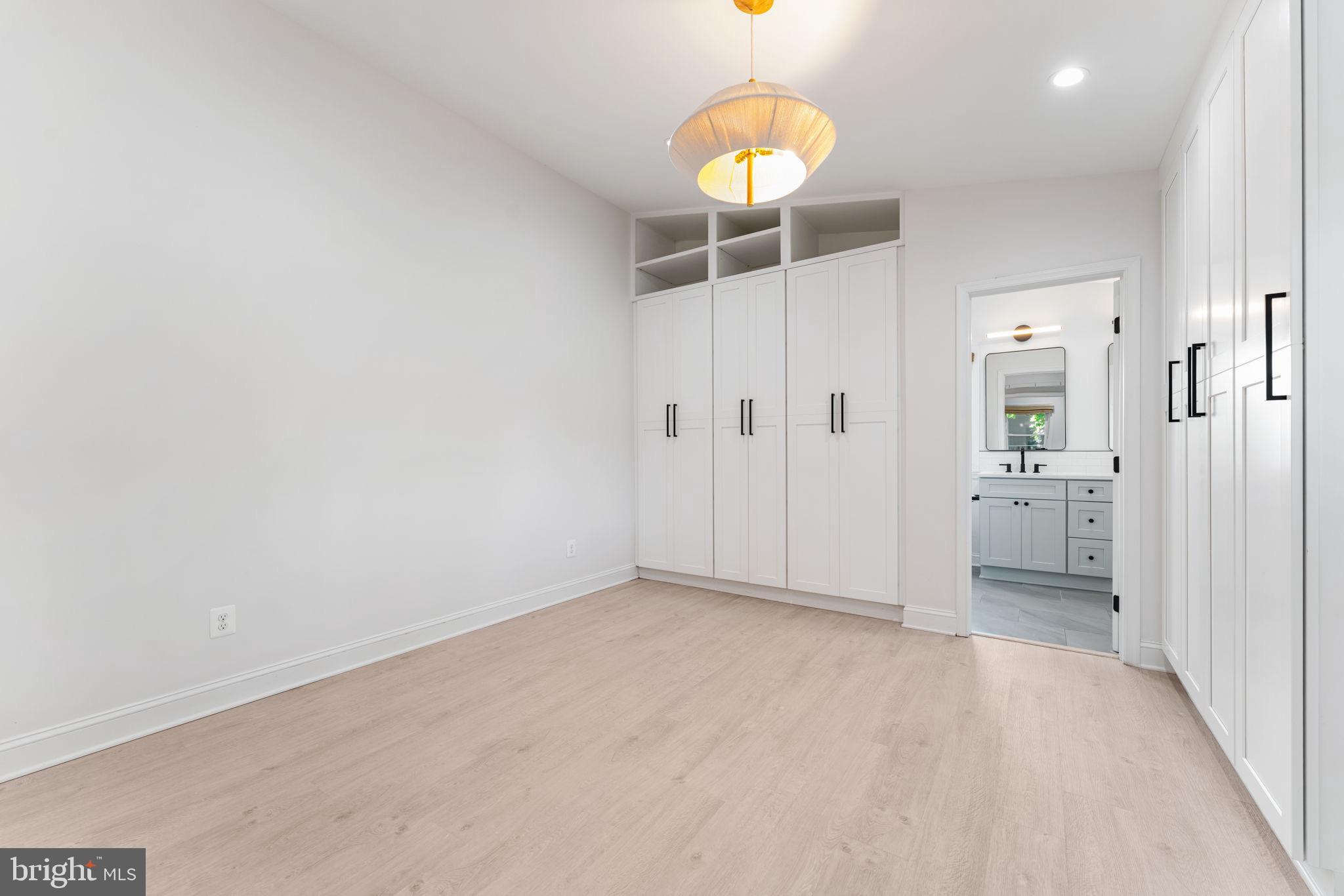 5014 SHERIDAN STREET