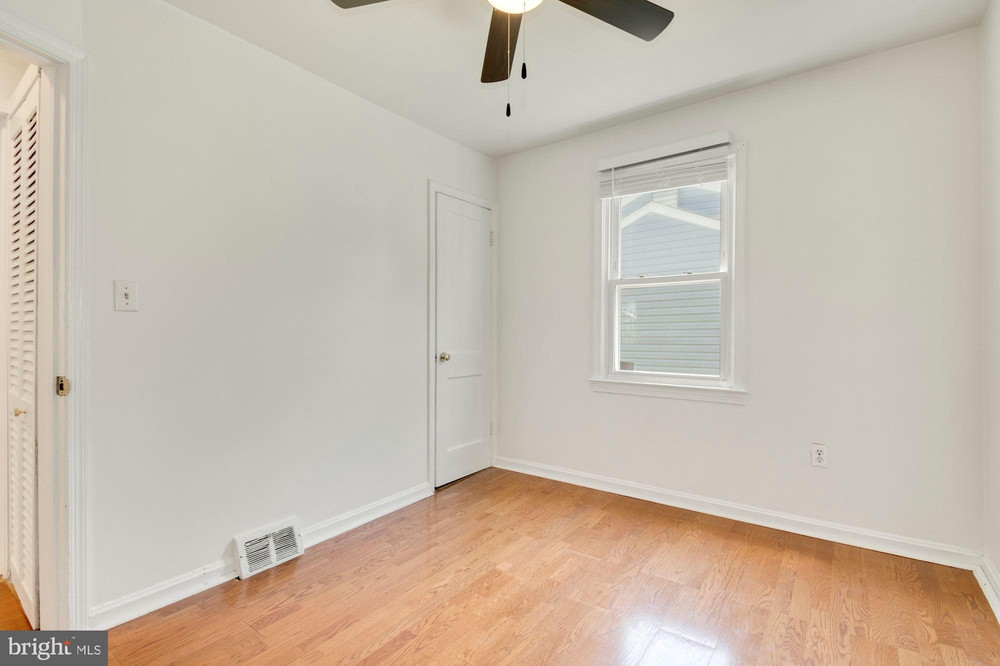 5010 SHERIDAN STREET