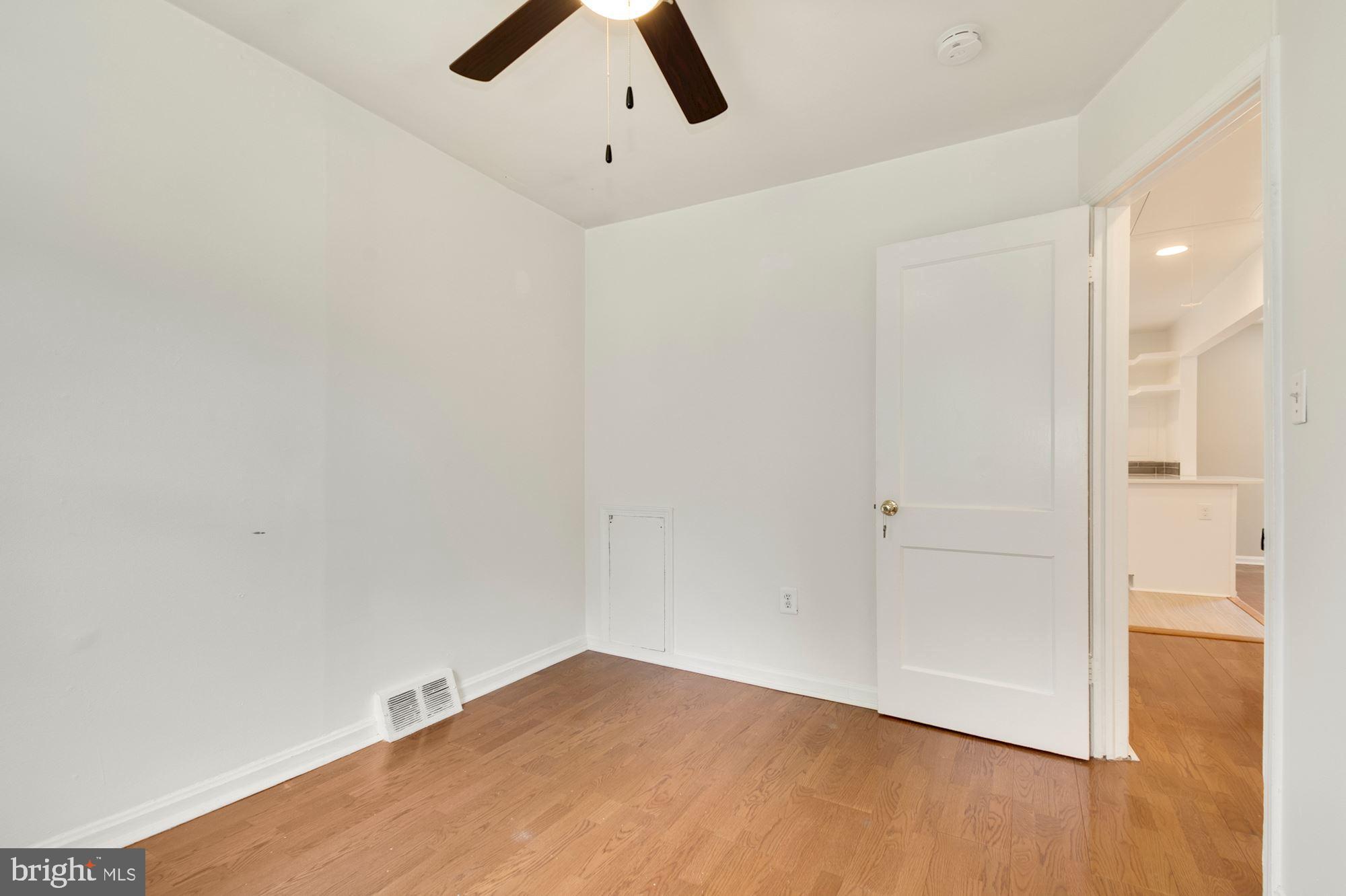 5010 SHERIDAN STREET