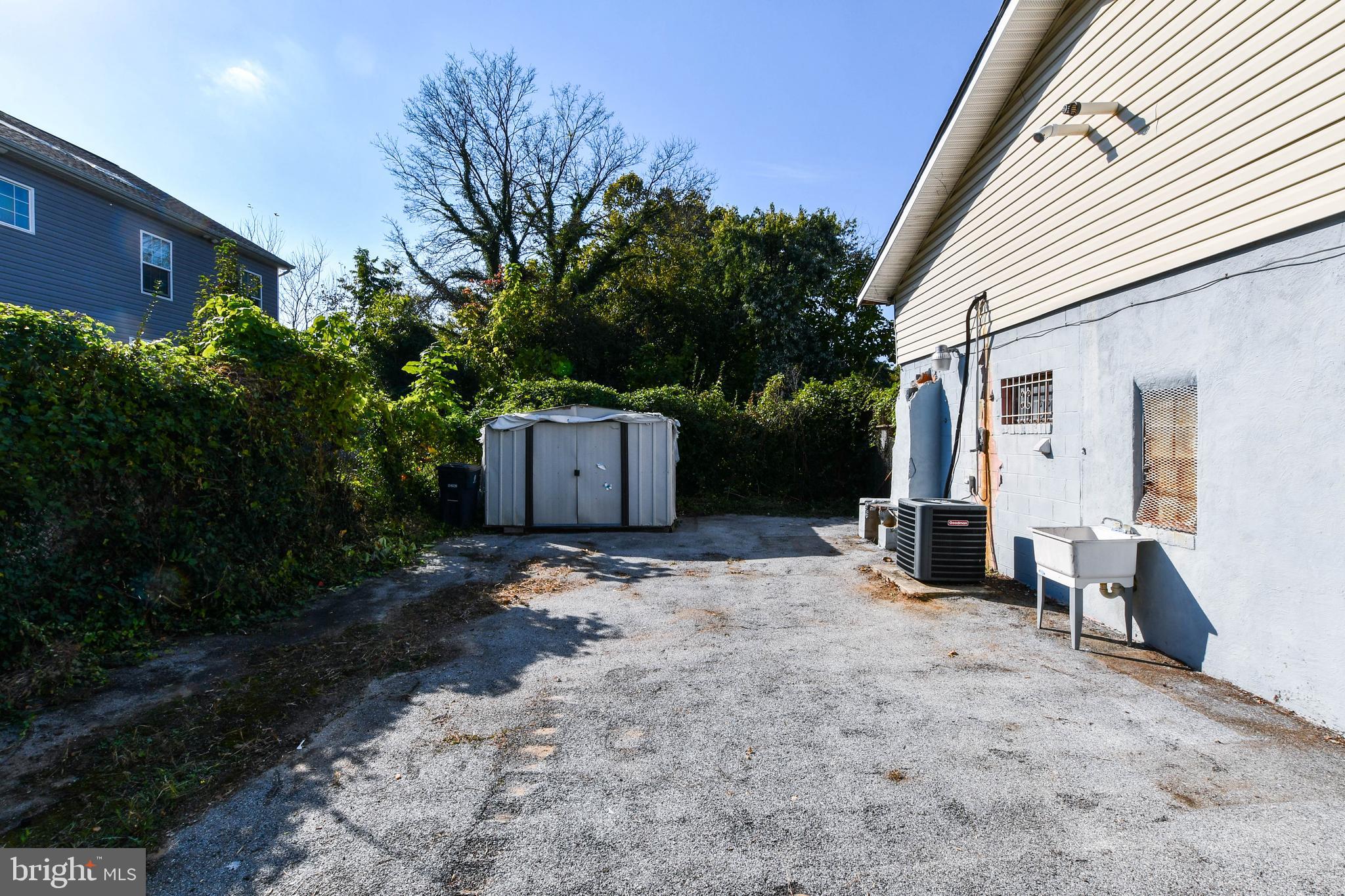 5443 ADDISON ROAD