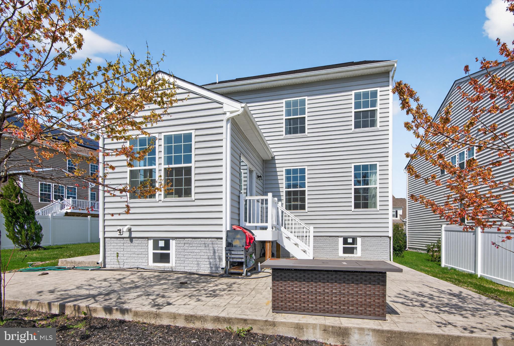 9003 HUNT MEADOW LANE