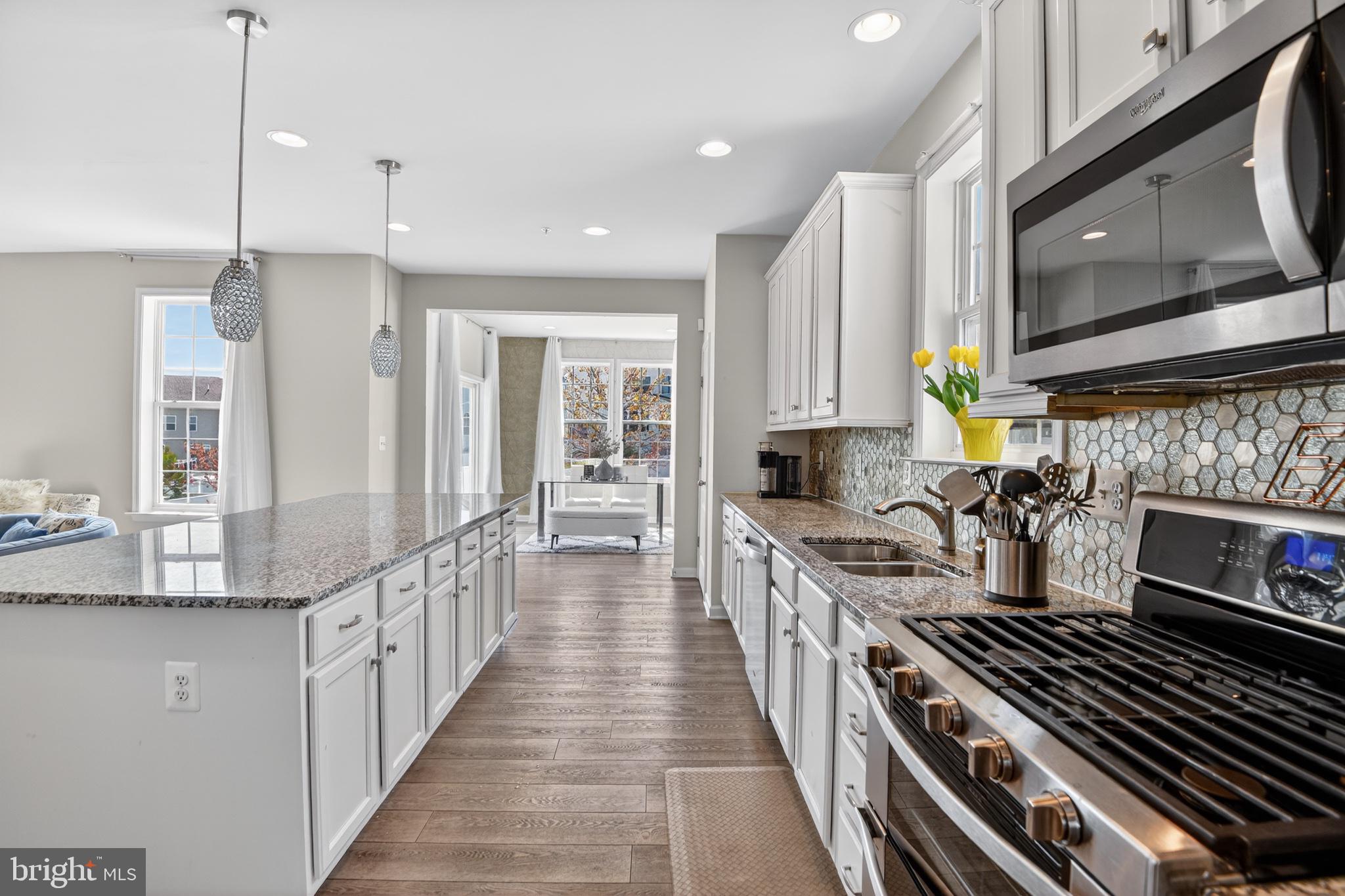 9003 HUNT MEADOW LANE