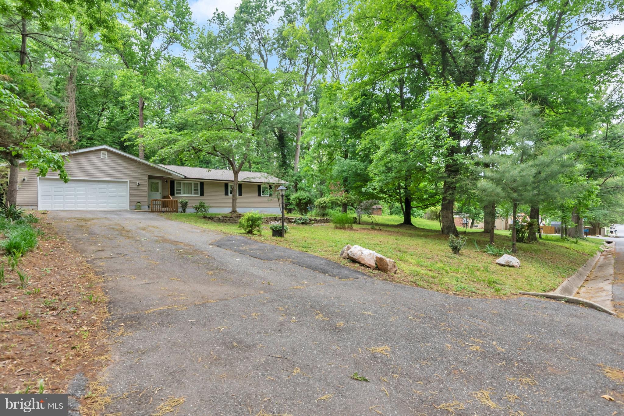 14913 WANNAS DRIVE