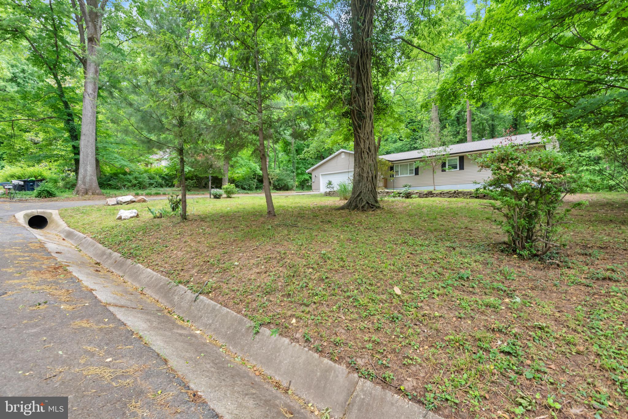 14913 WANNAS DRIVE