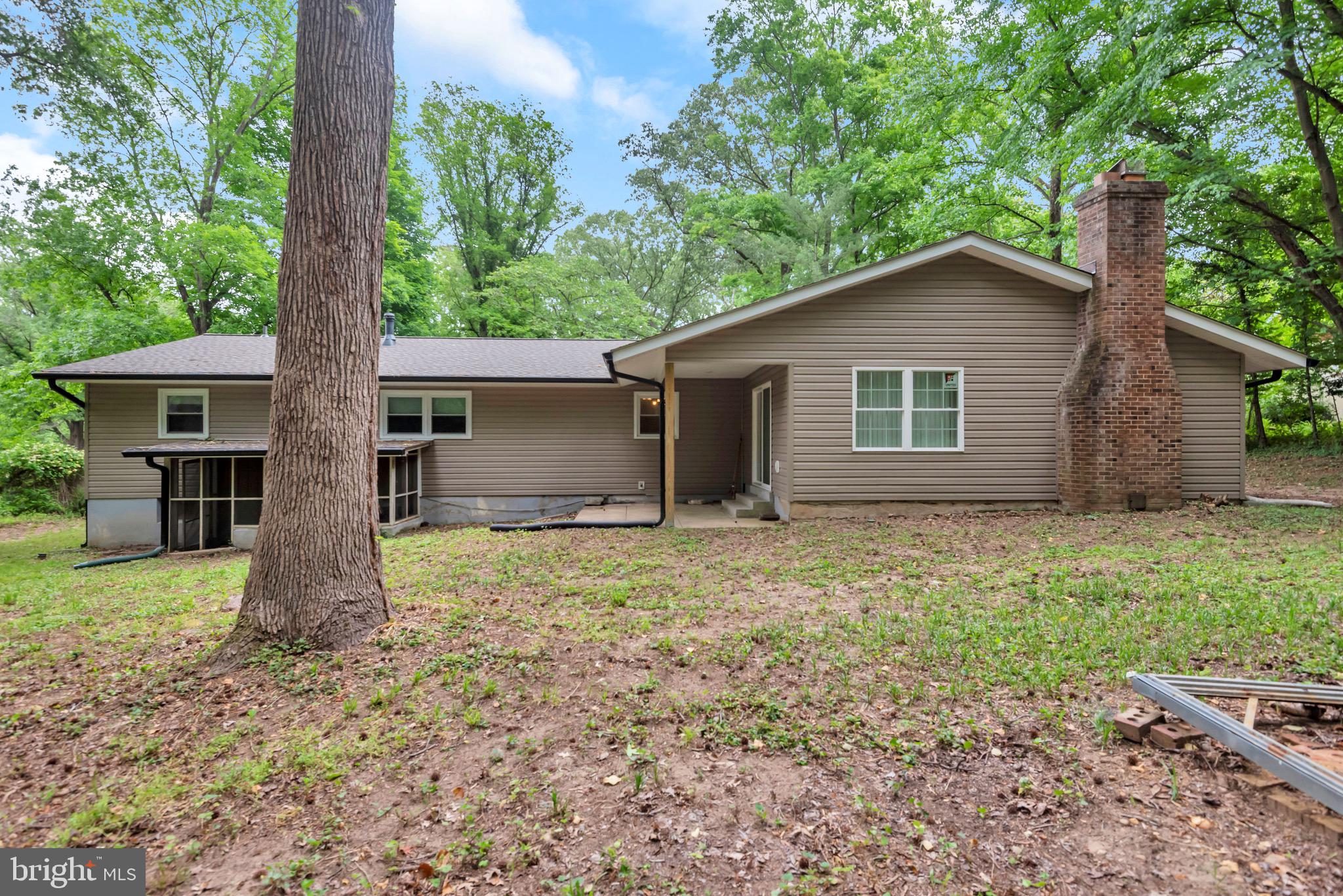 14913 WANNAS DRIVE
