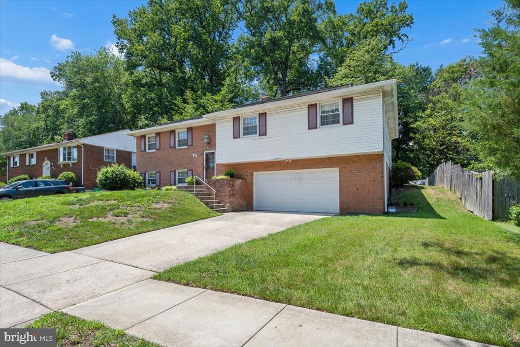 15 HERRINGTON DRIVE