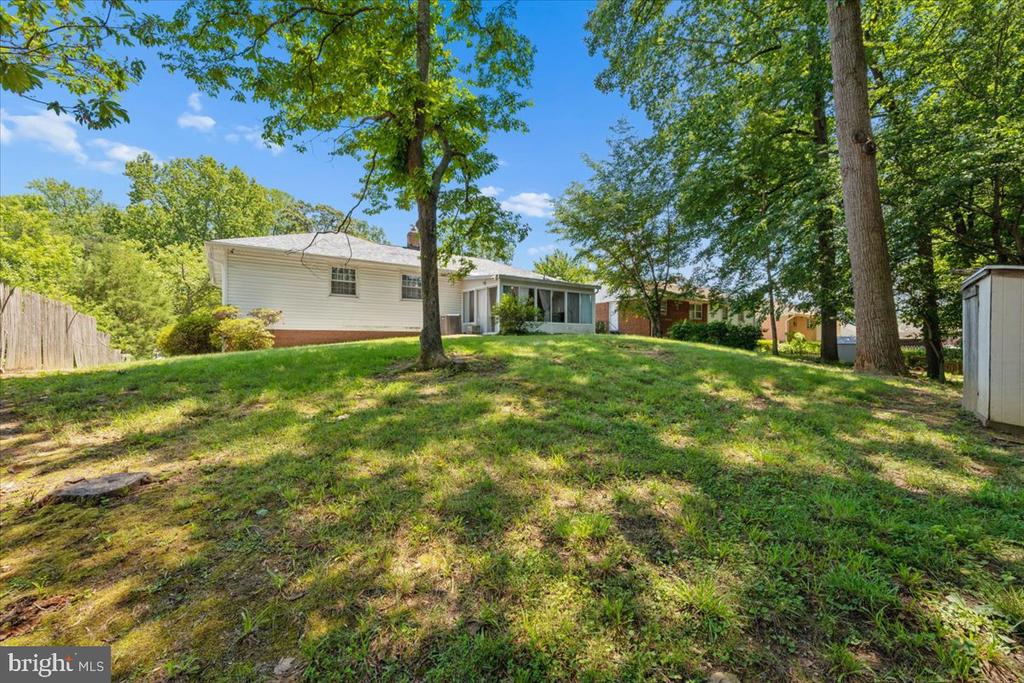 15 HERRINGTON DRIVE
