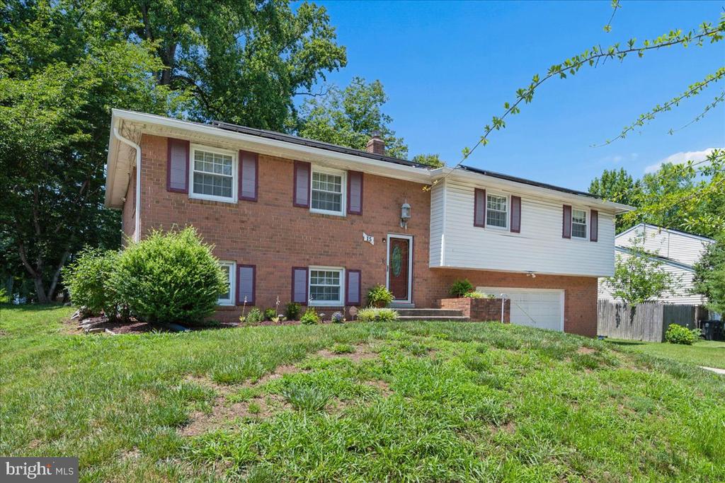 15 HERRINGTON DRIVE