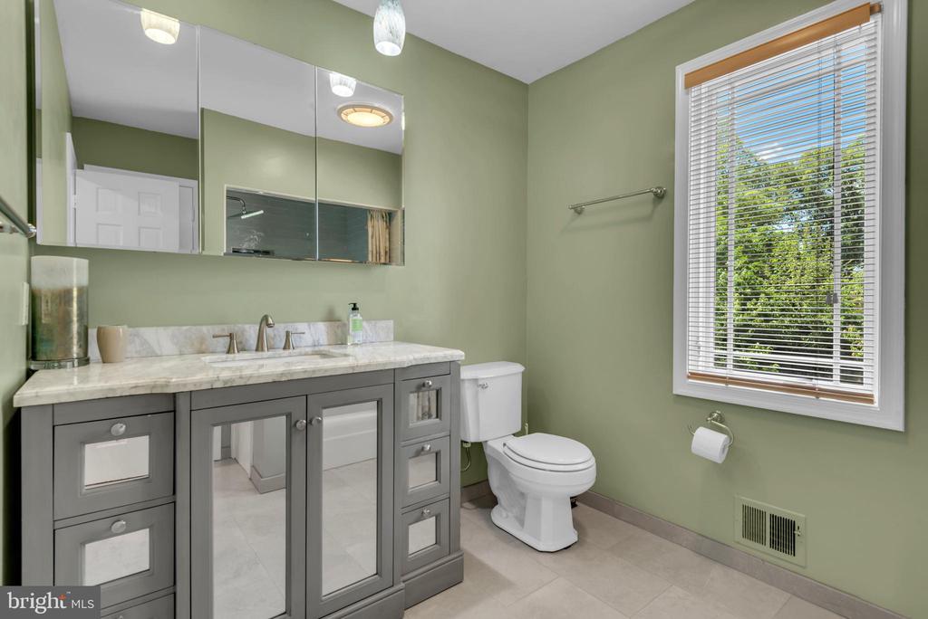 12602 TARTAN LANE