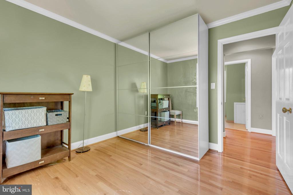 12602 TARTAN LANE