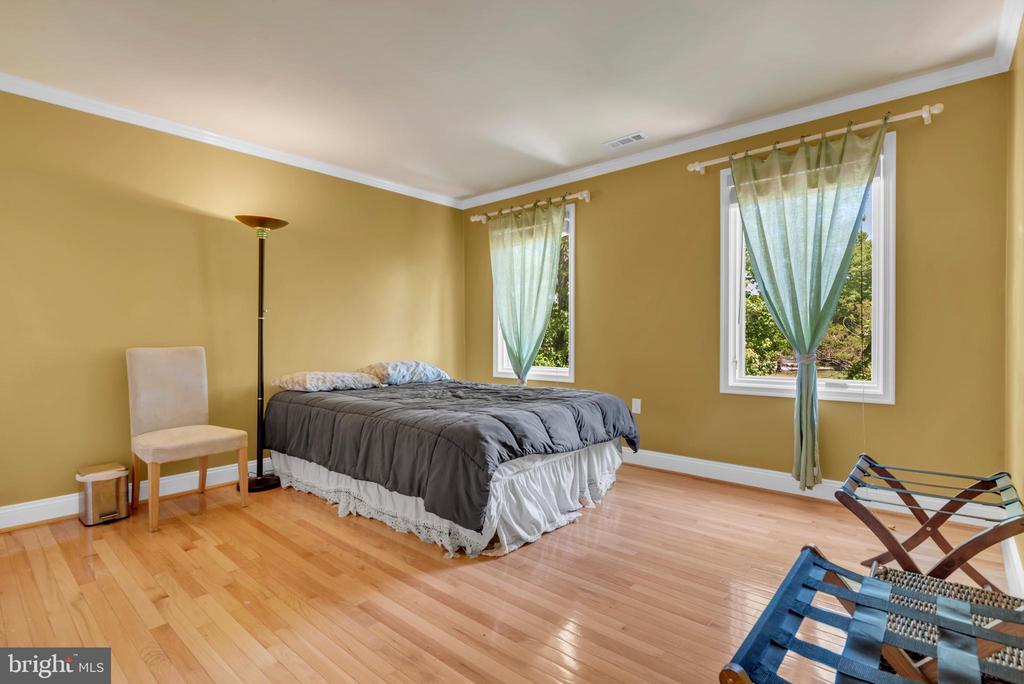 12602 TARTAN LANE