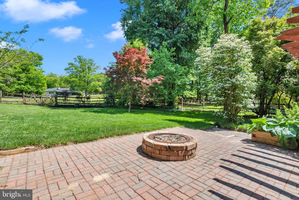 12602 TARTAN LANE