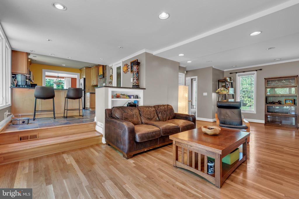 12602 TARTAN LANE
