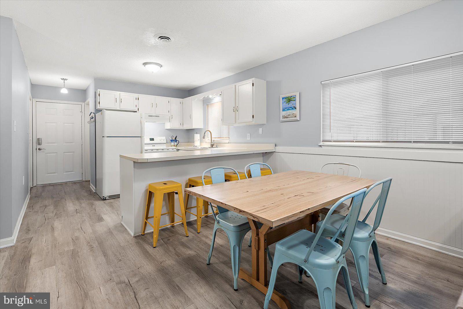 14411 TUNNEL AVENUE 303