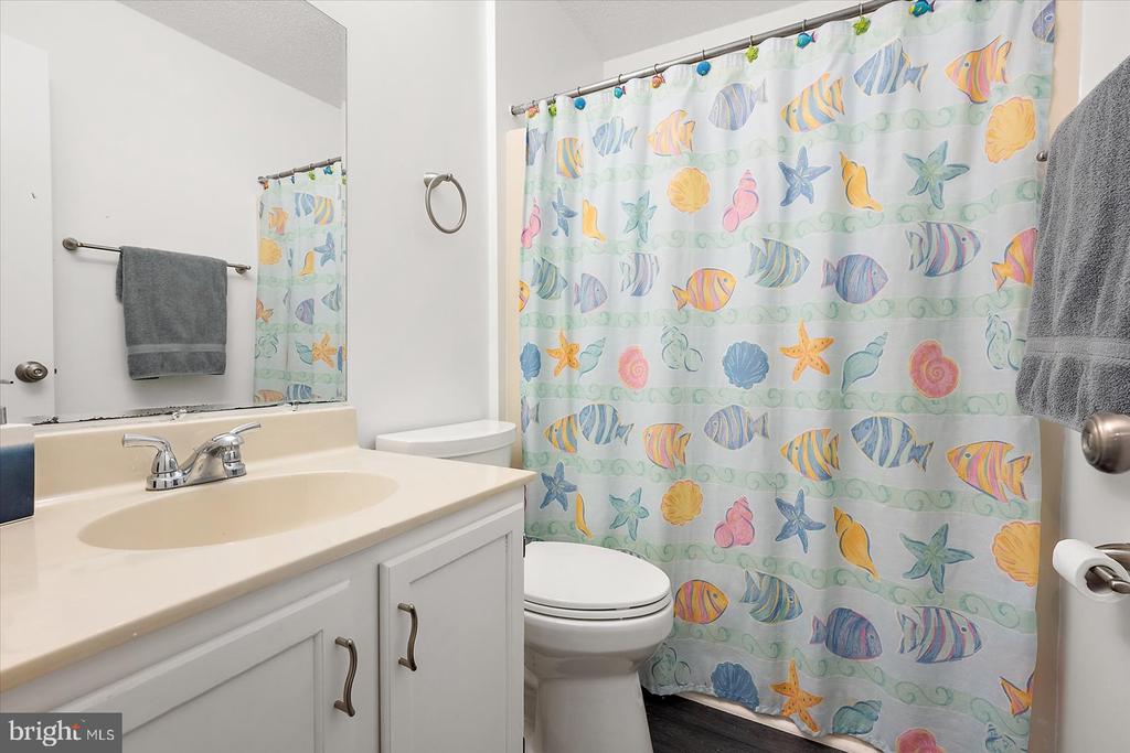14411 TUNNEL AVENUE 303