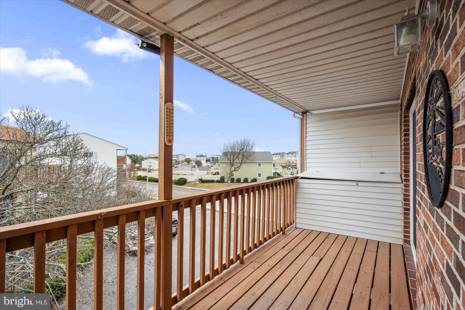 14411 TUNNEL AVENUE 303