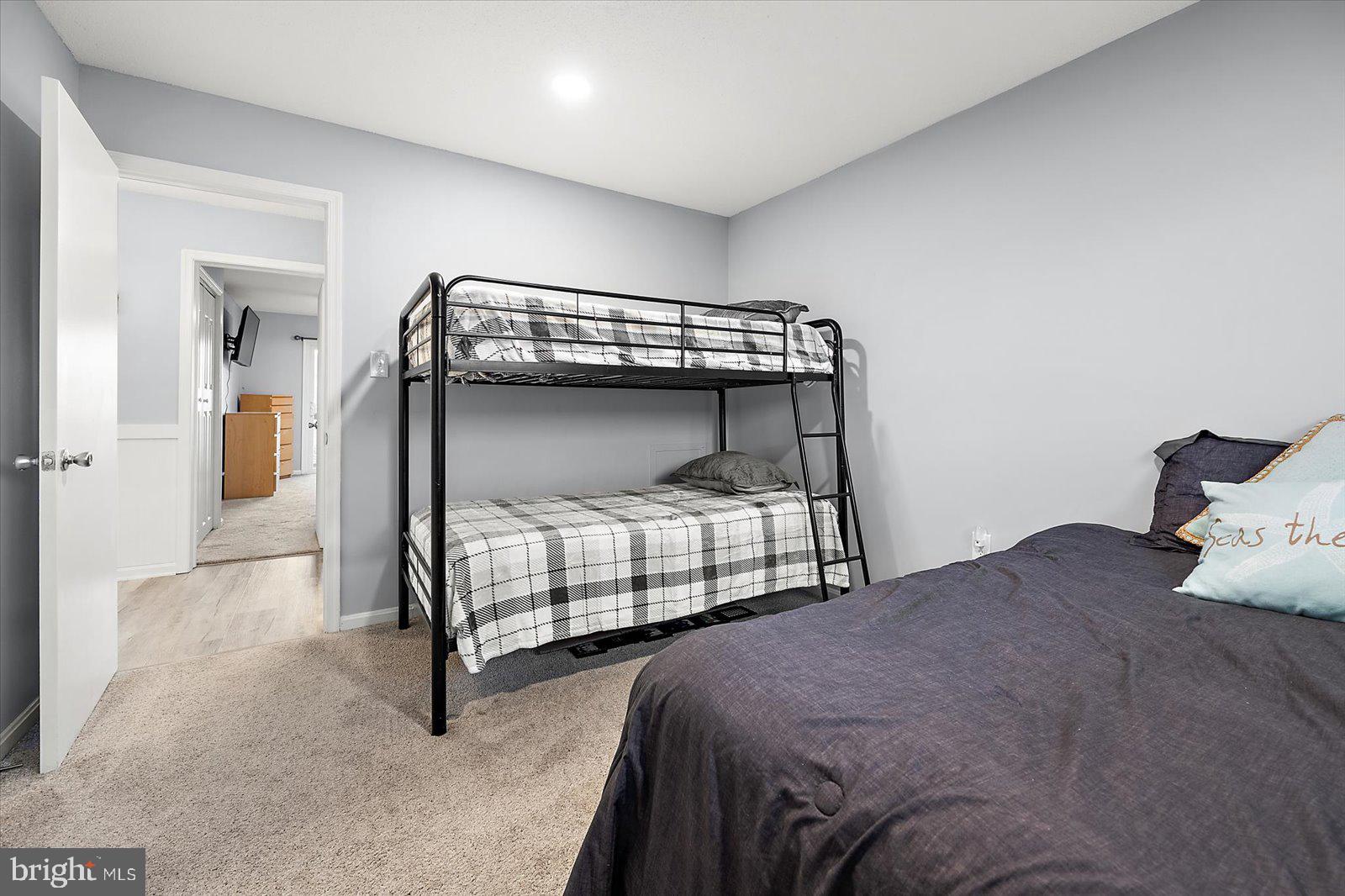 14411 TUNNEL AVENUE 303