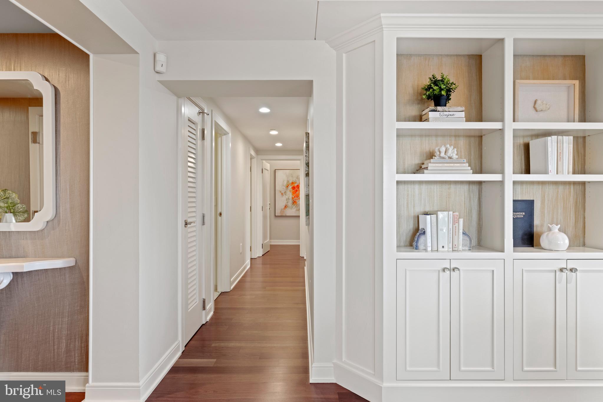 1111 19TH STREET N 2401