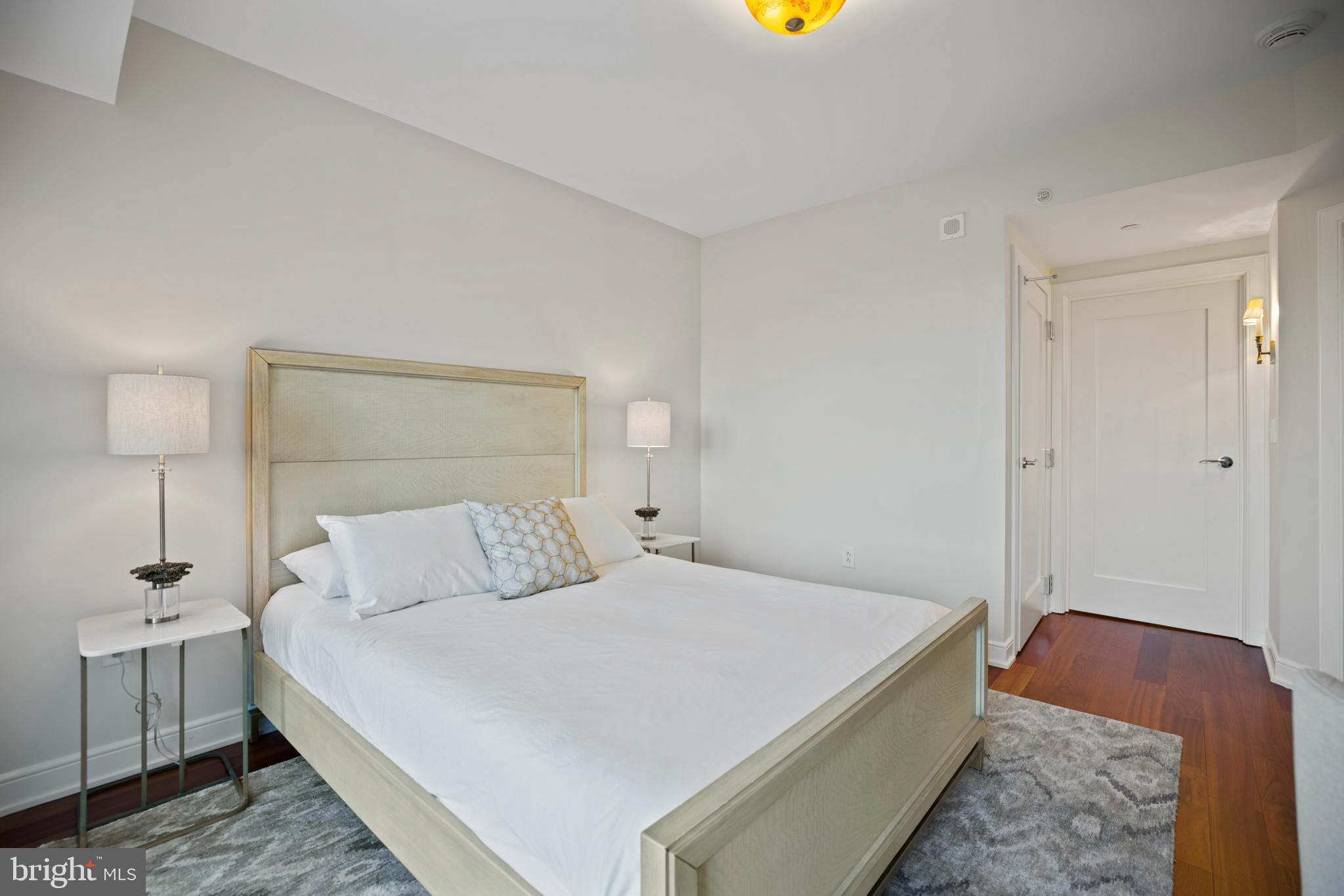 1111 19TH STREET N 2401