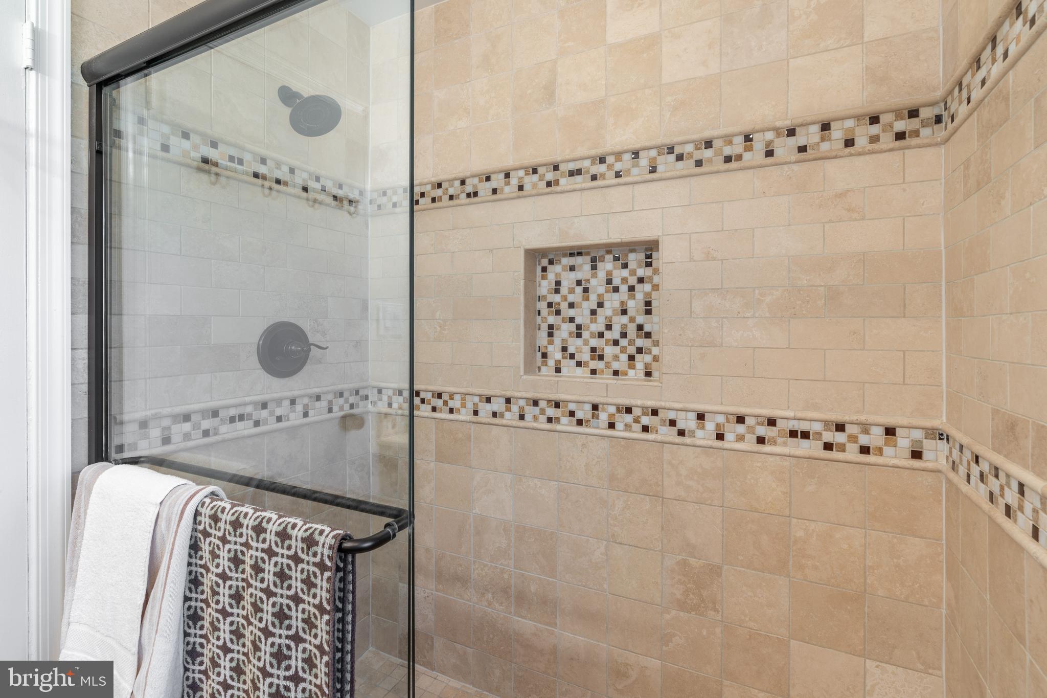 3450 N VENICE STREET