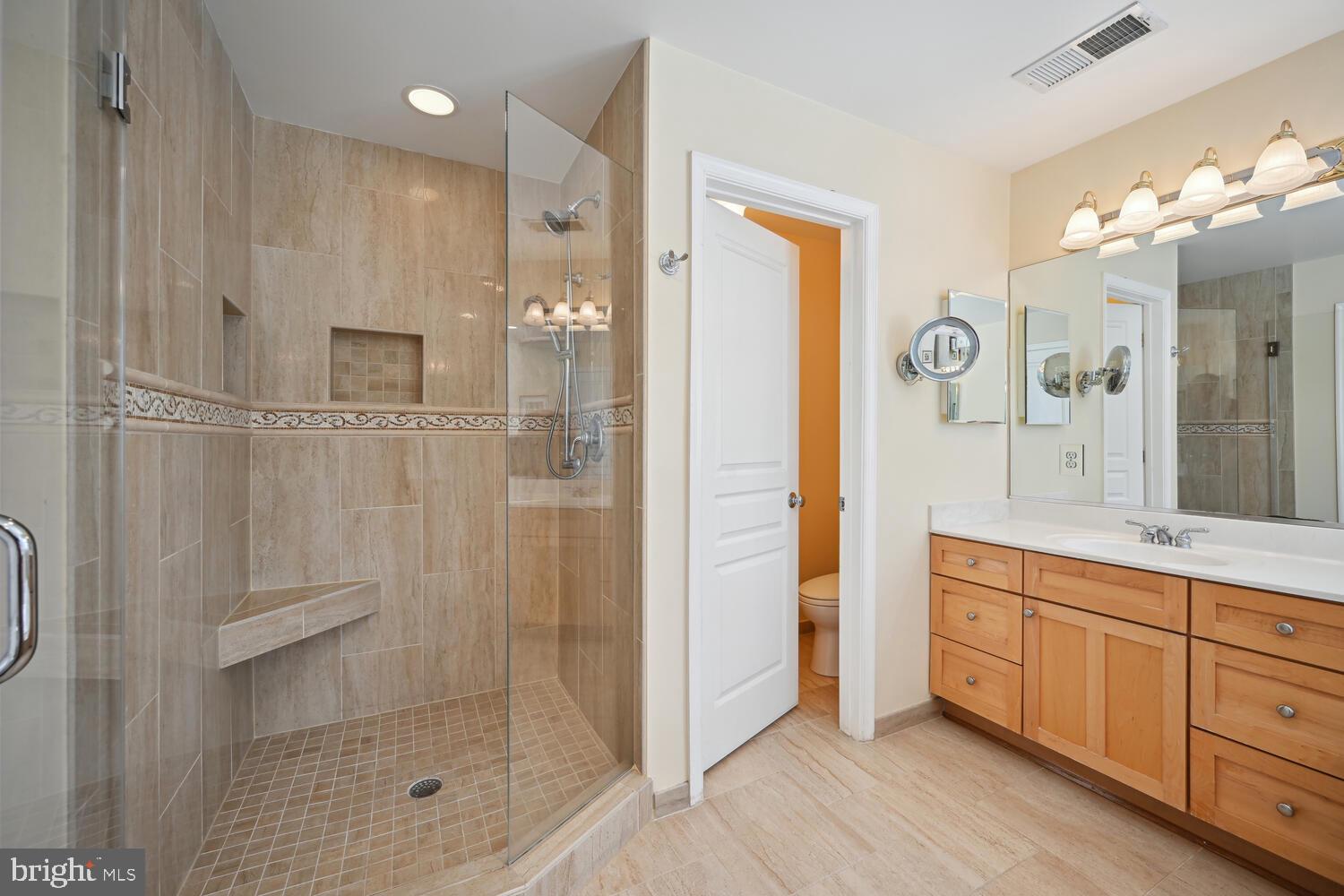 2232 N KENTUCKY STREET