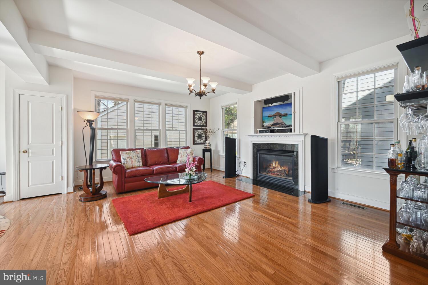 2232 N KENTUCKY STREET