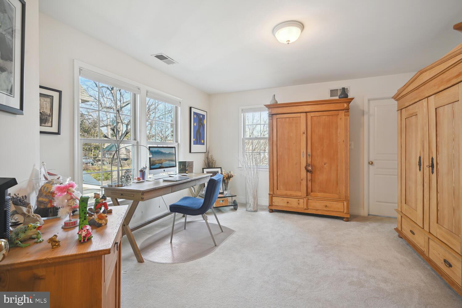 2232 N KENTUCKY STREET