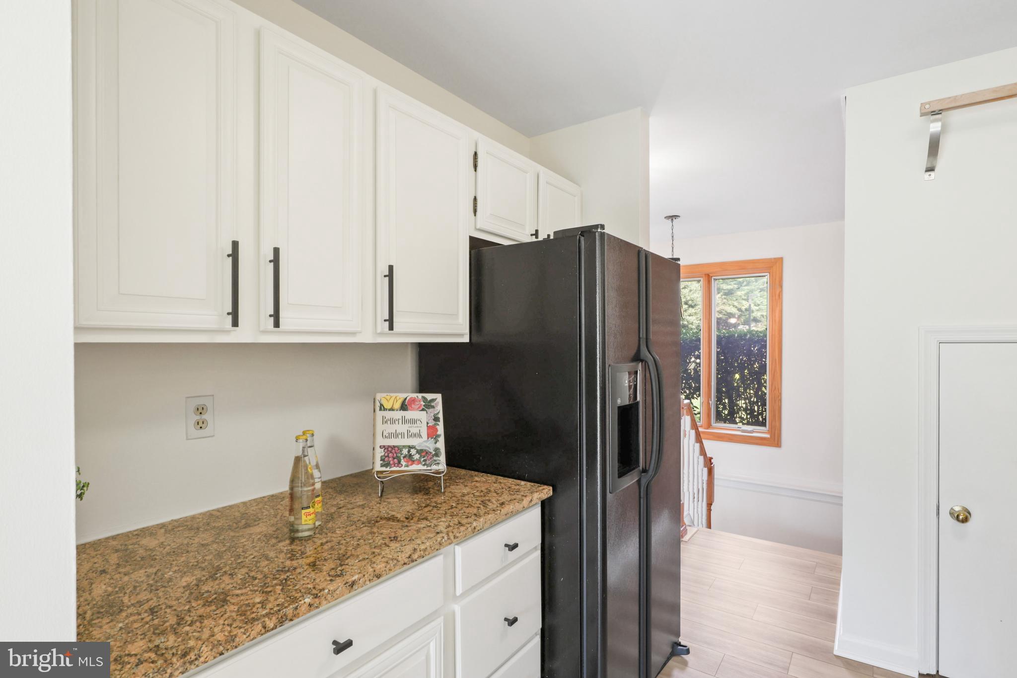 1801 N UHLE STREET N 1