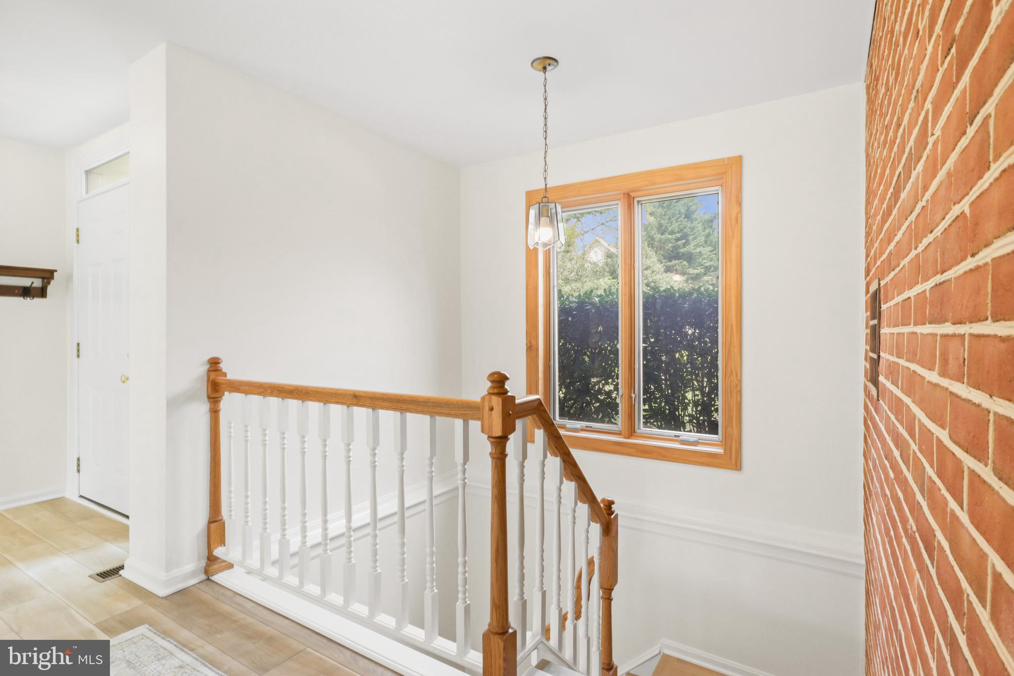 1801 N UHLE STREET N 1