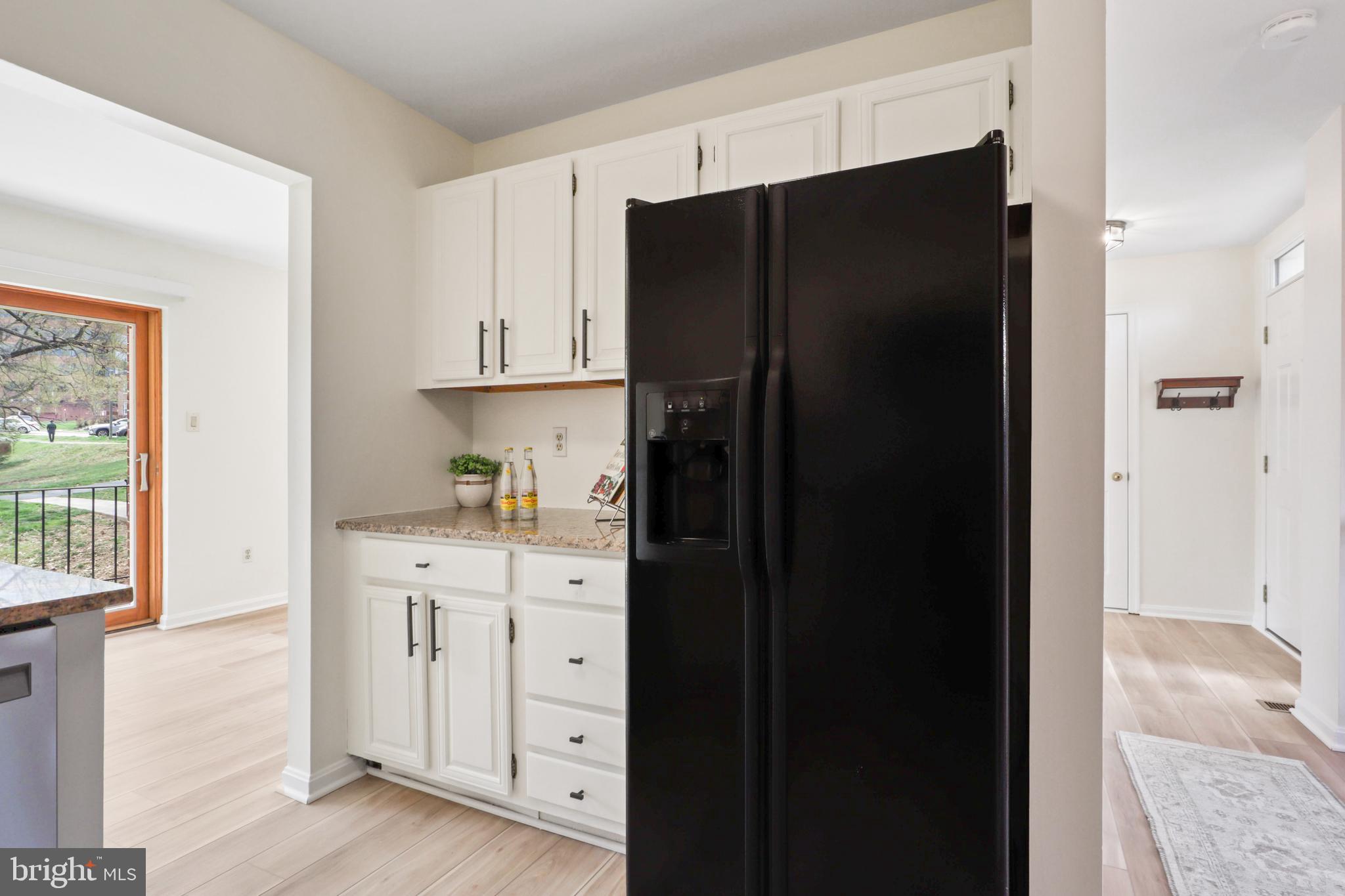 1801 N UHLE STREET N 1