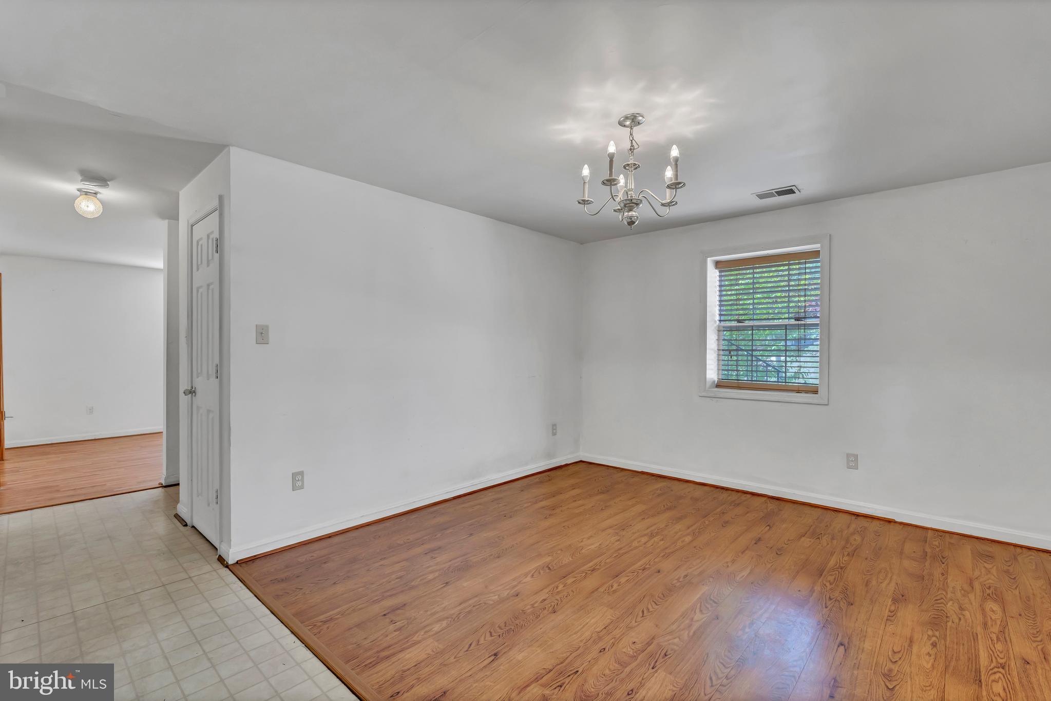 2023 S LOWELL STREET