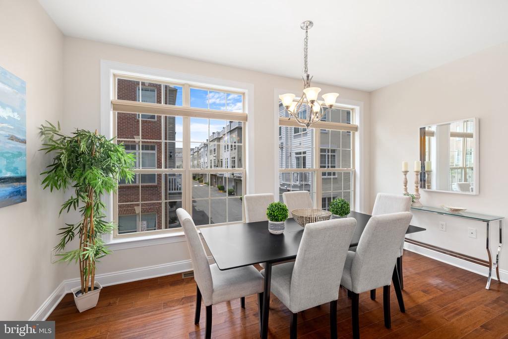 4345 4TH STREET N