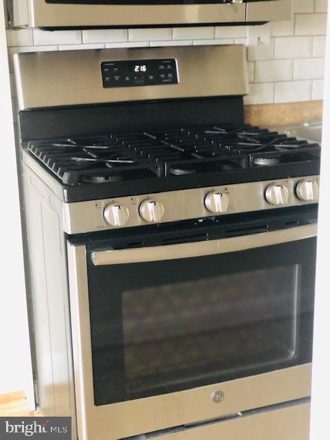 1569 N COLONIAL TERRACE 207-Z