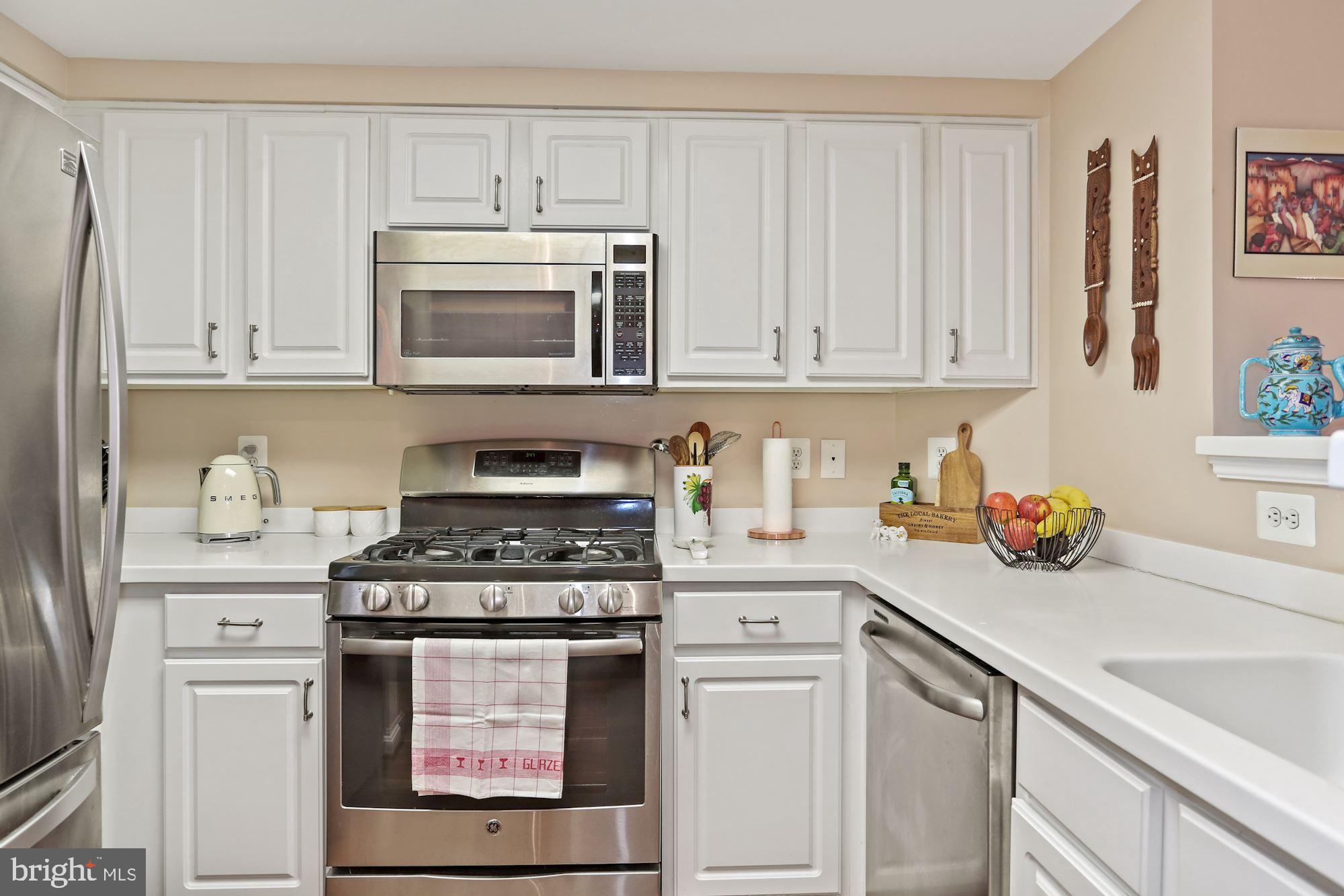 3830 9TH STREET N 404E