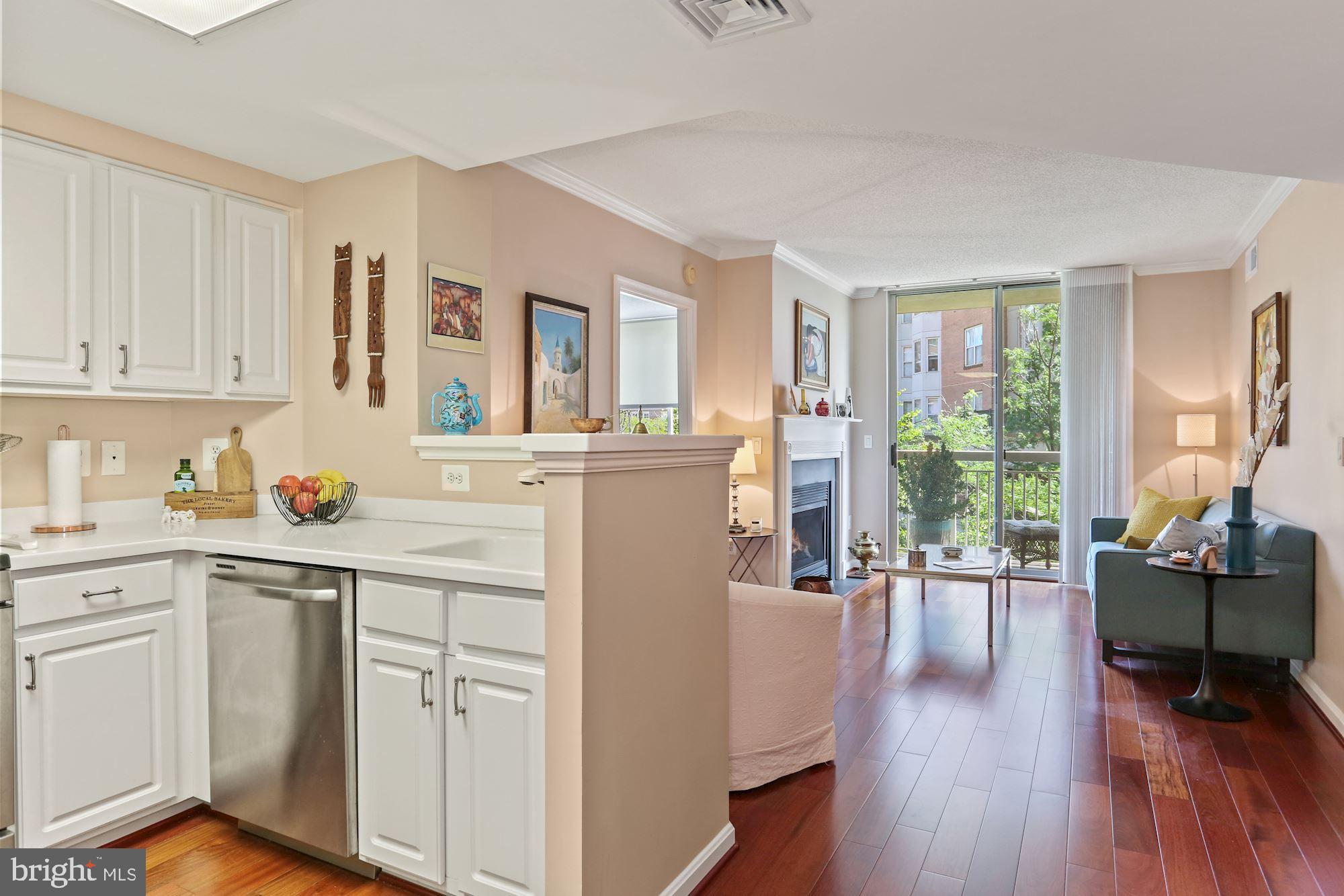 3830 9TH STREET N 404E