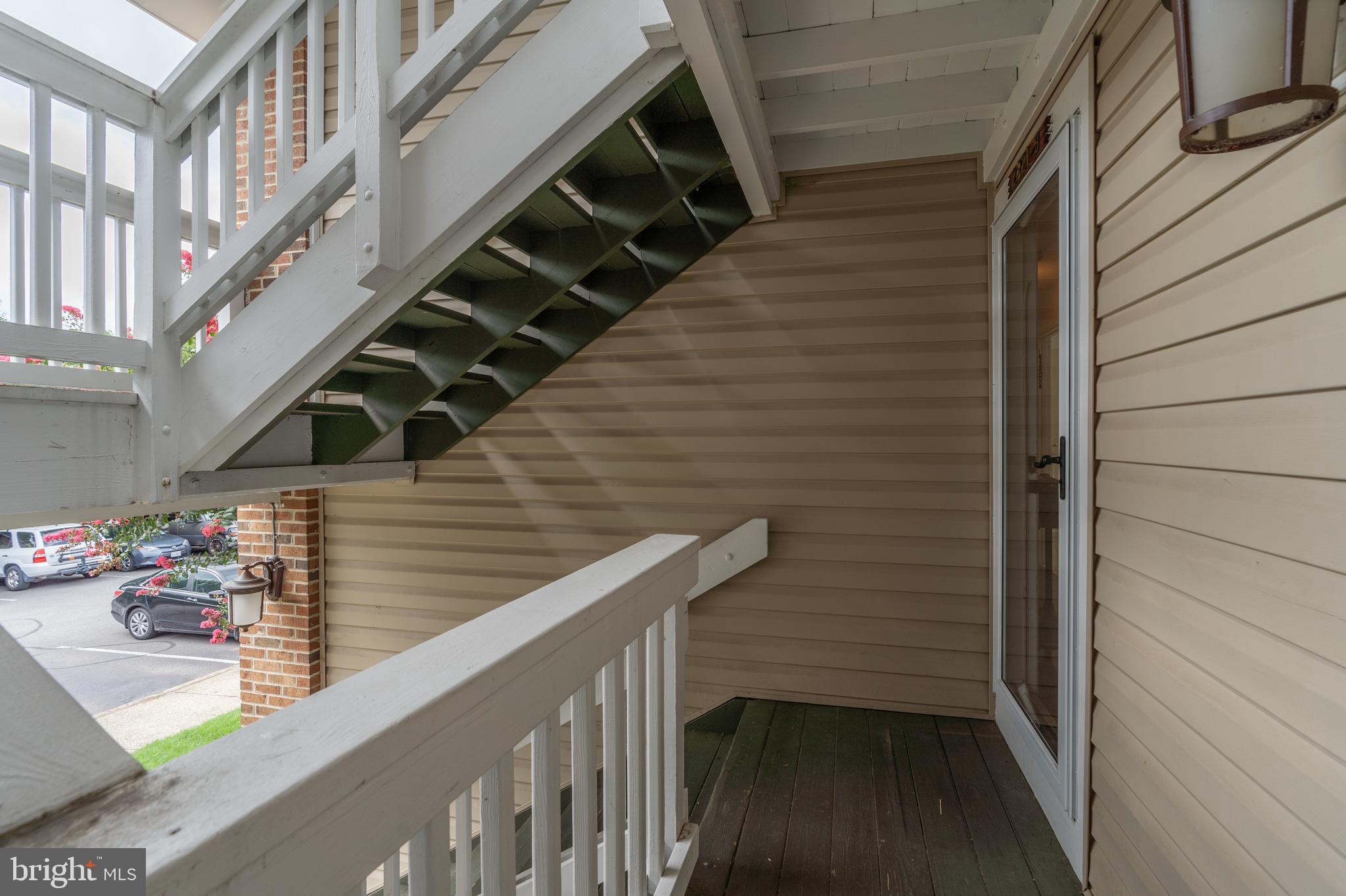 2821 S WAKEFIELD STREET B