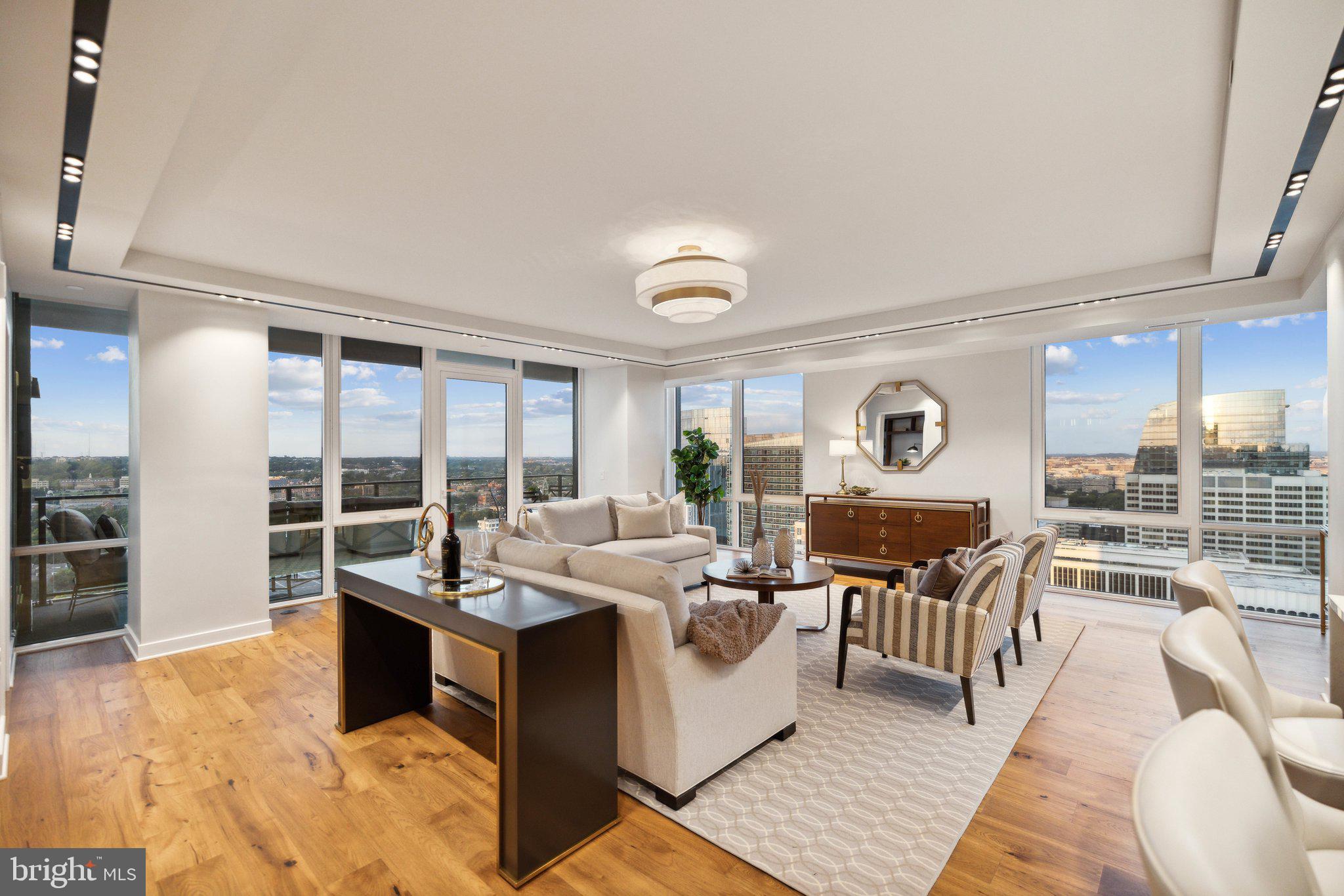 1781 N PIERCE STREET 2003