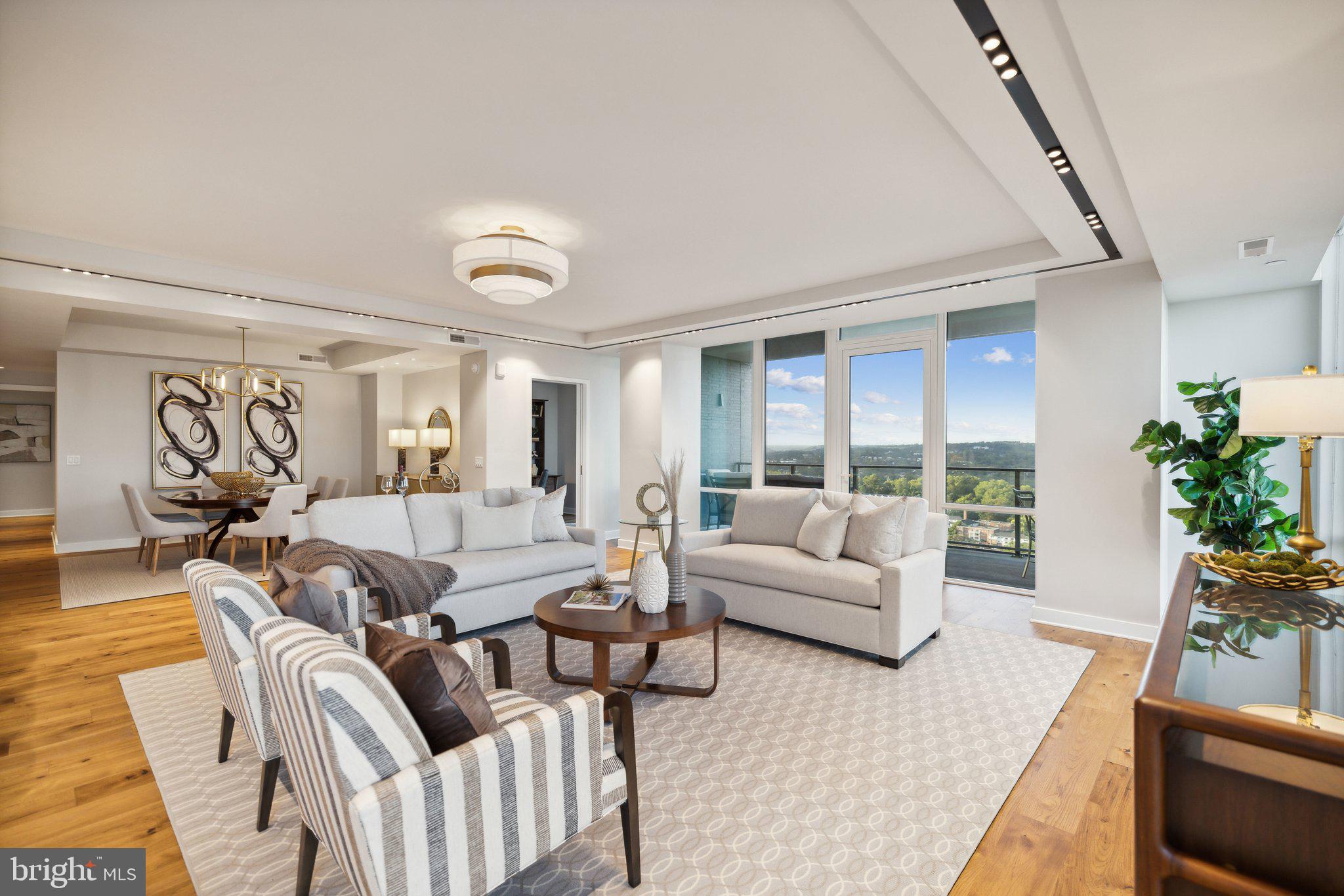 1781 N PIERCE STREET 2003