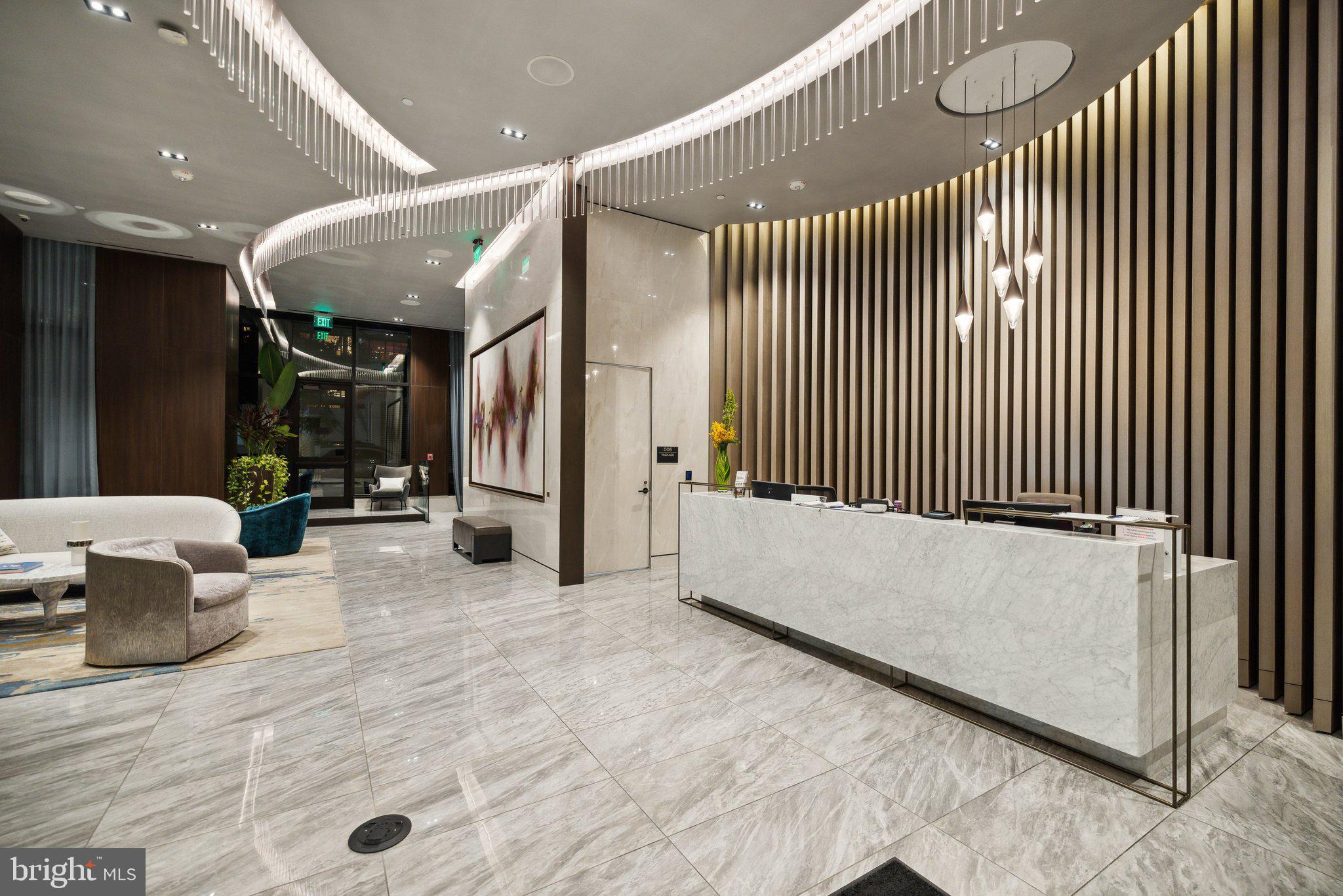 1781 N PIERCE STREET 2003