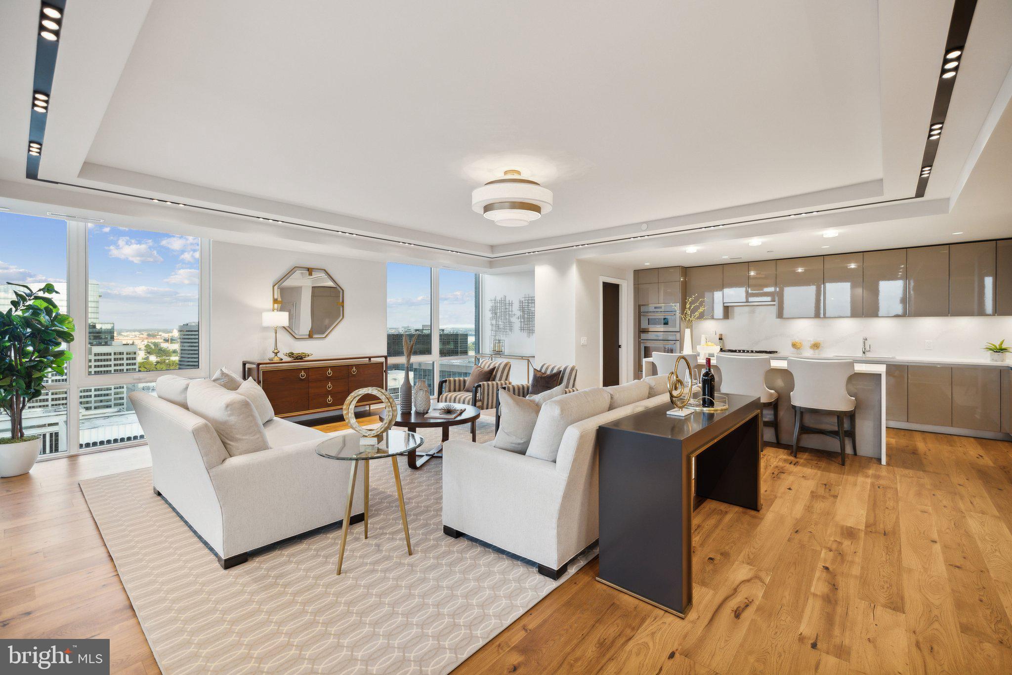 1781 N PIERCE STREET 2003