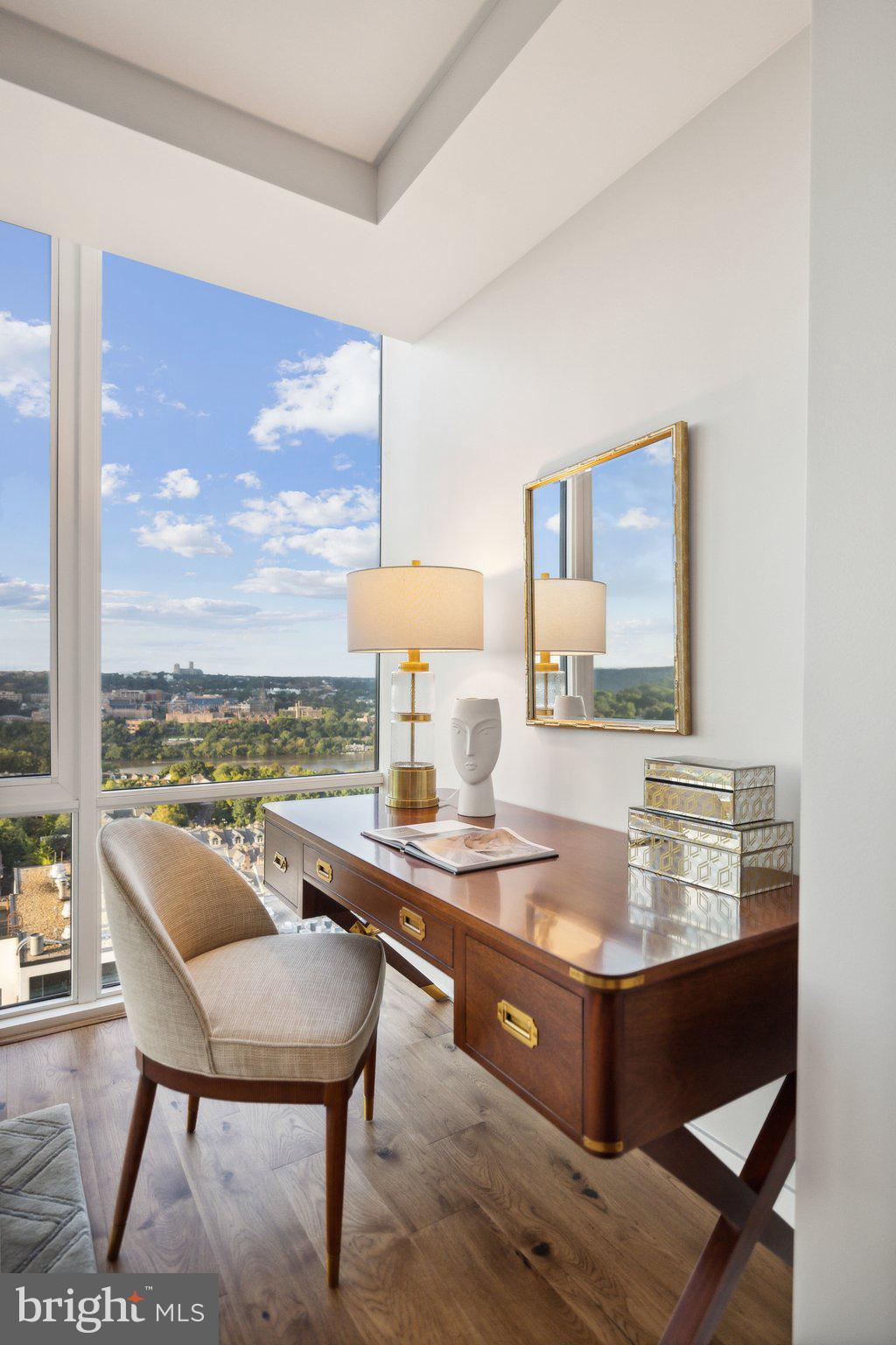 1781 N PIERCE STREET 2003