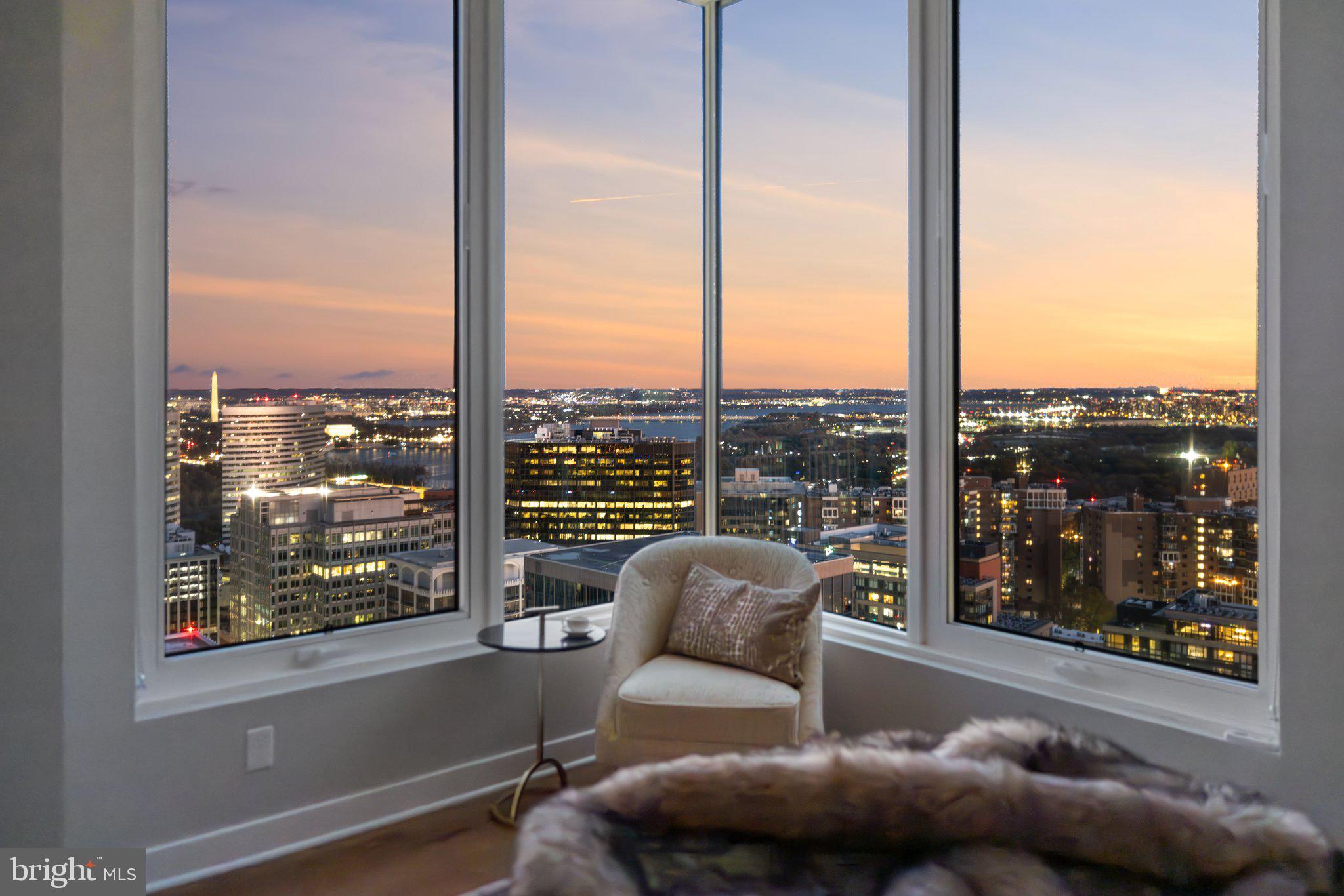 1781 N PIERCE STREET 2404