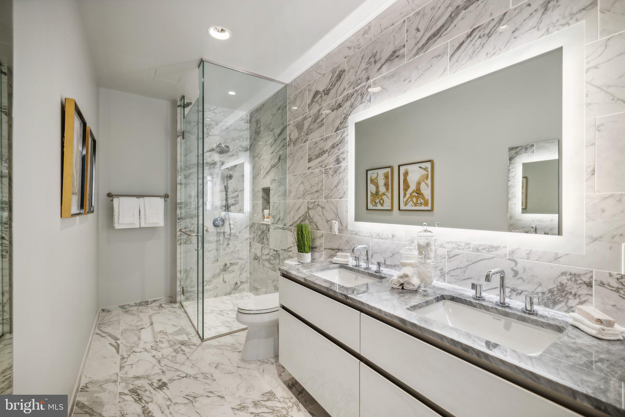 1781 N PIERCE STREET 2404