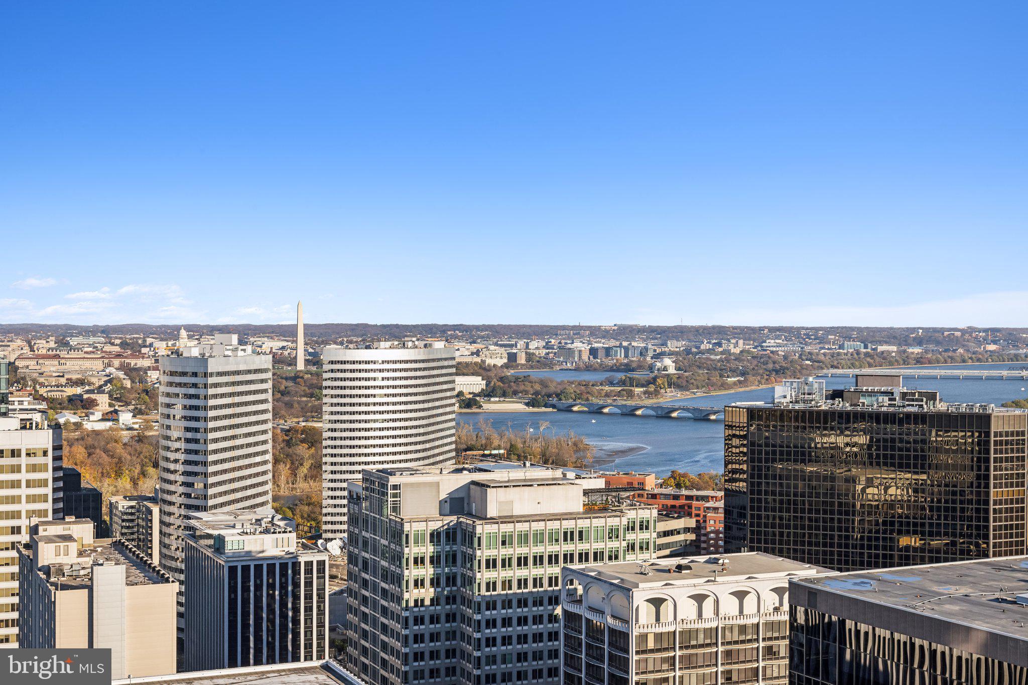 1781 N PIERCE STREET 2404